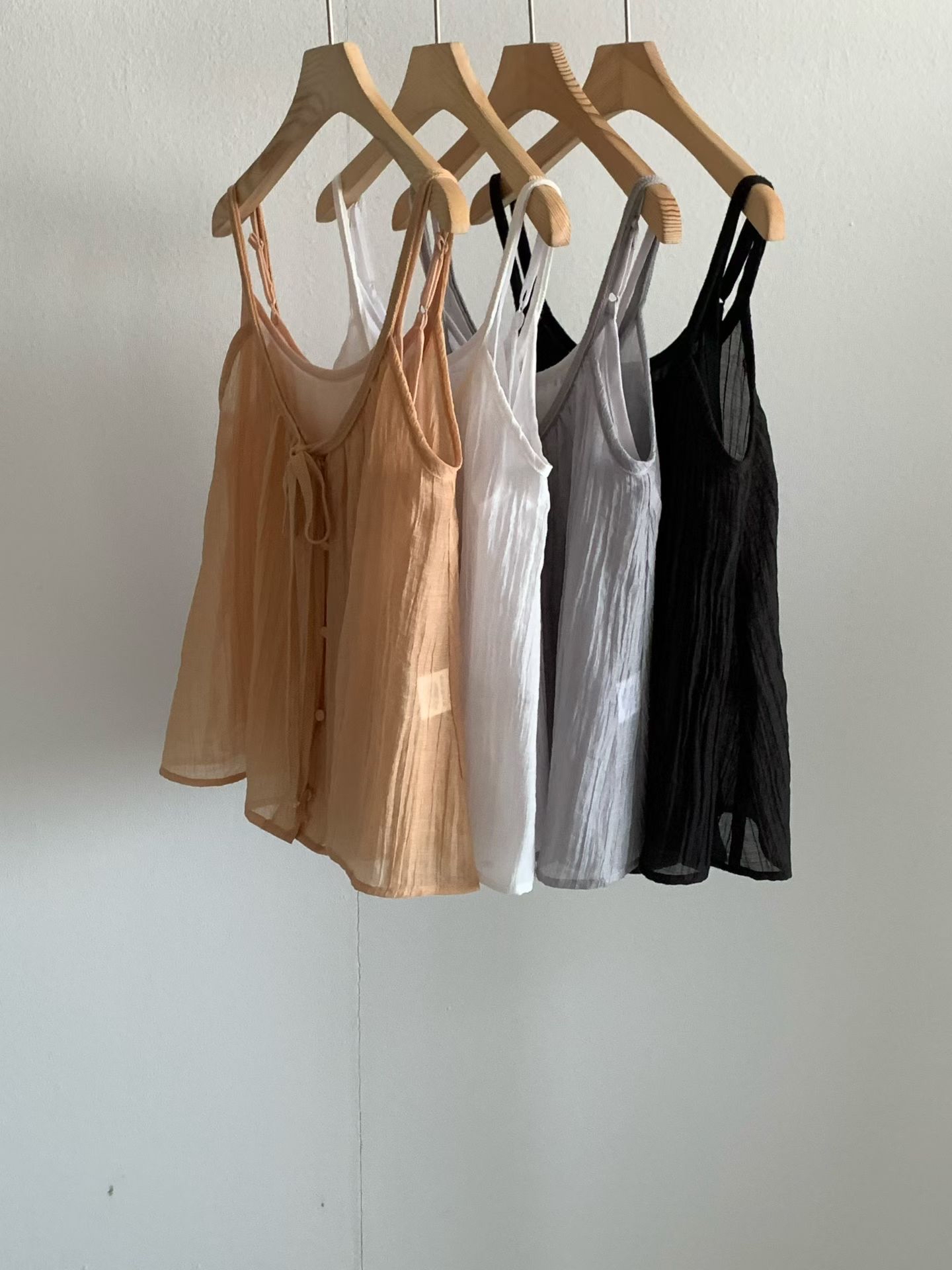 🇰🇷東大門女裝 | sheer layered sleeveless 