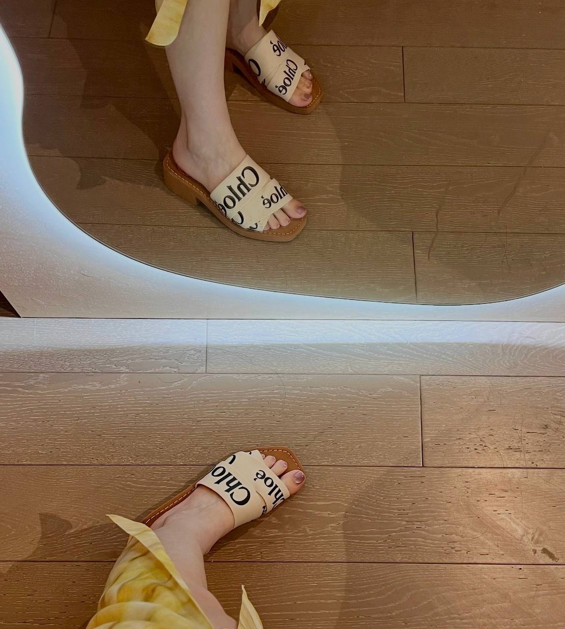 限時優惠✨經典色🩷夏天必備✨ 訂貨📮Chloe 4.5cm woody sandal  Size 37/38/39/40/41
