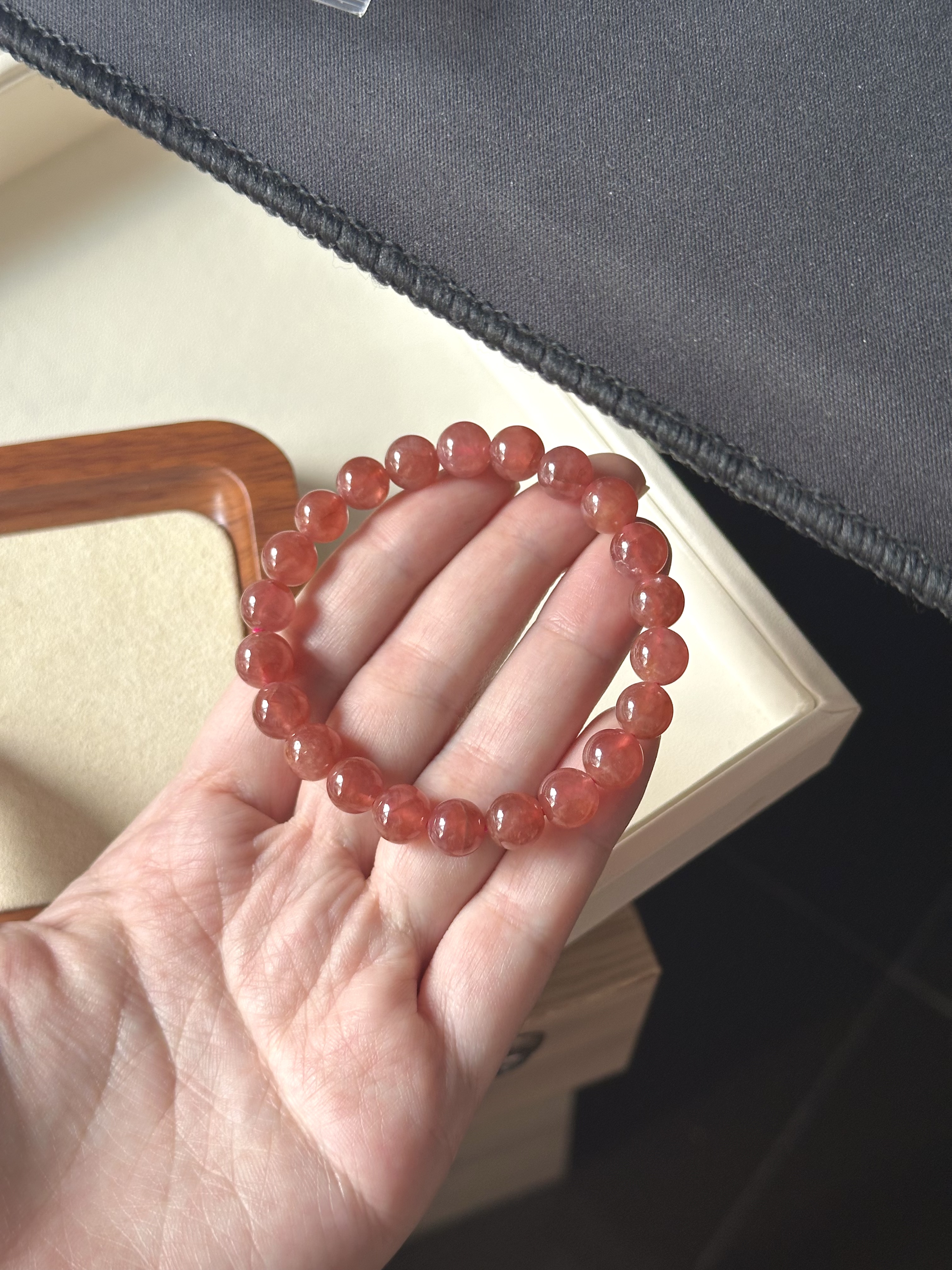 Rhodochrosite 红纹石 8mm+