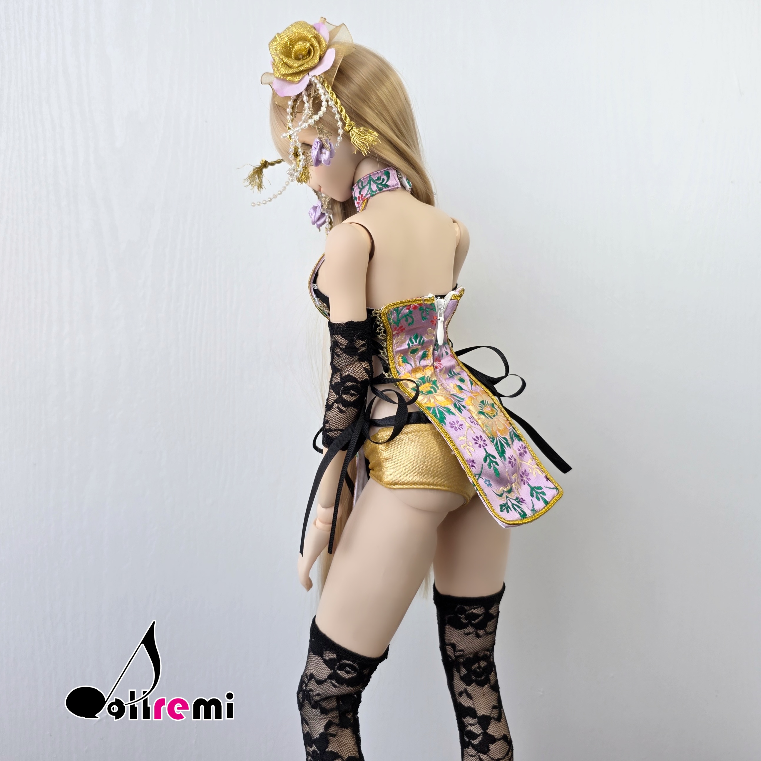 【dollremi】(DD0916) 性感露胸旗袍 Sexy low-cut Cheongsam
