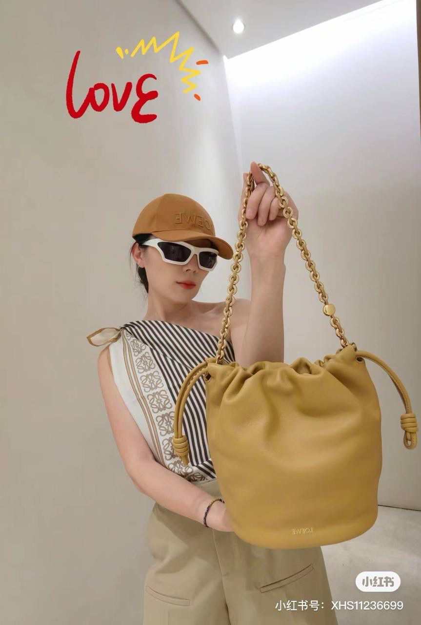 Loewe 罗意威 Flamenco Bucket 迷你水桶包