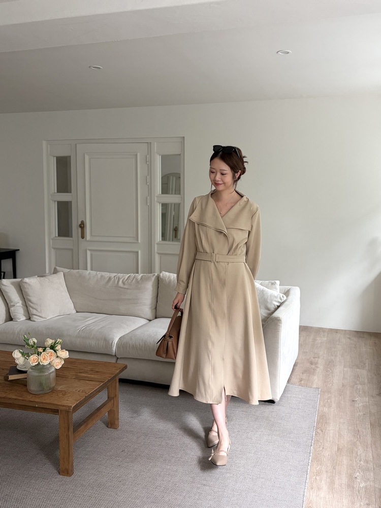 Classic Flared Trench Dress (Warm Beige)