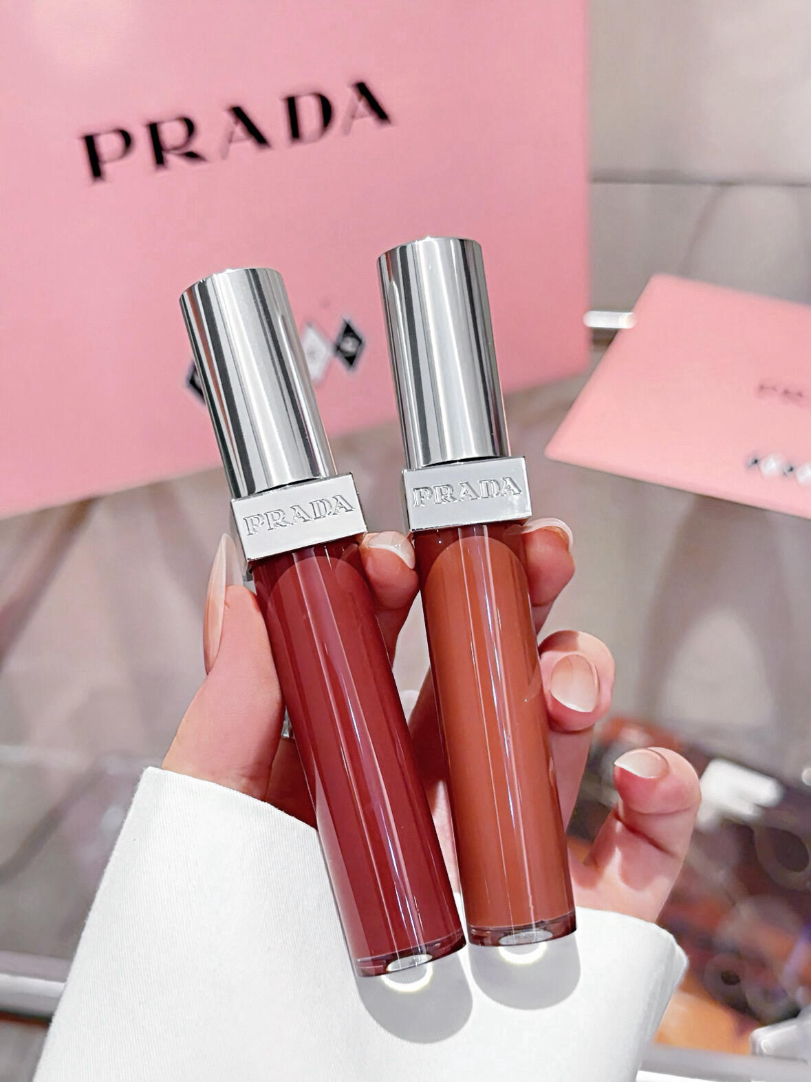 🆕最新！Prada 玻璃唇釉🧊✨ 