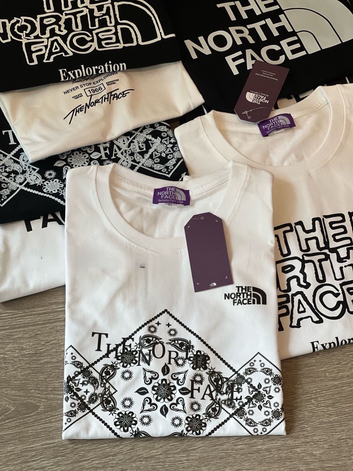 共有20款(隨機)S-4XL碼**2條$155**🔆TNF福袋Tee🔆