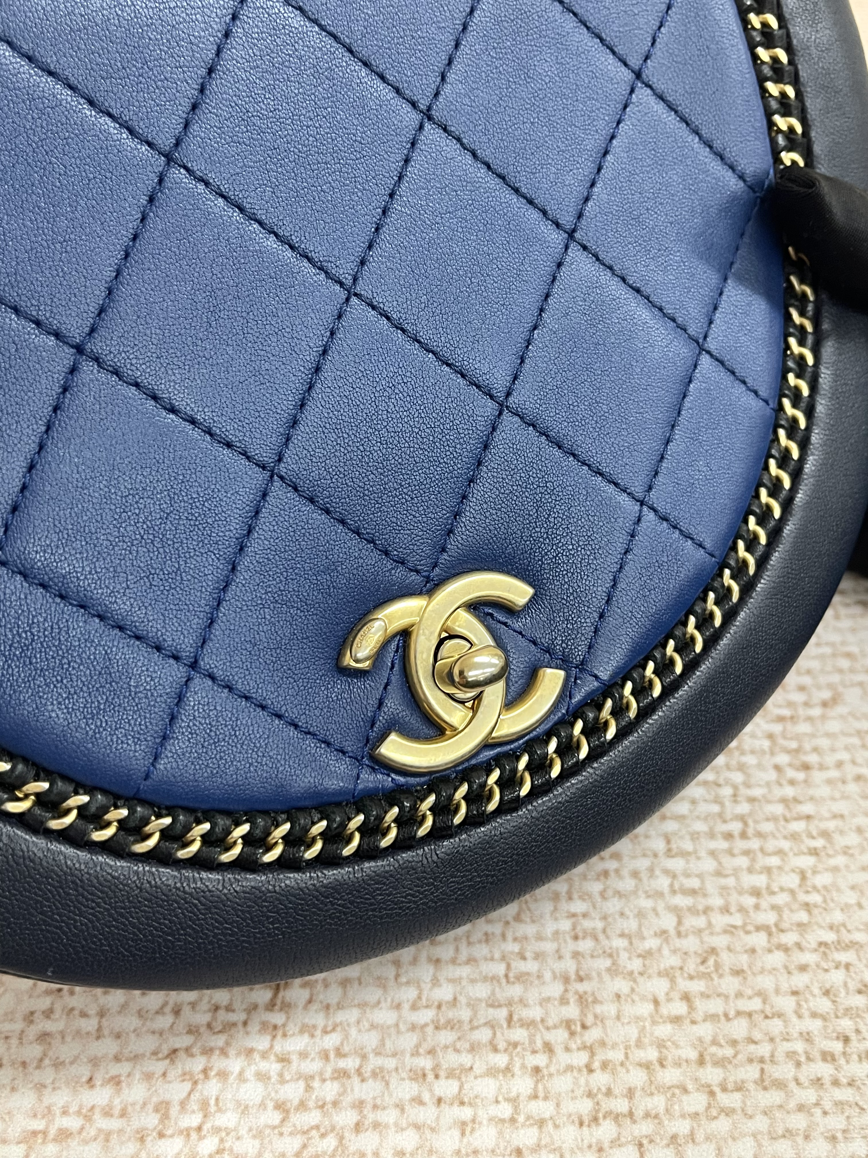 Pre-owned Chanel shoulder bag / Product Code: 26020402