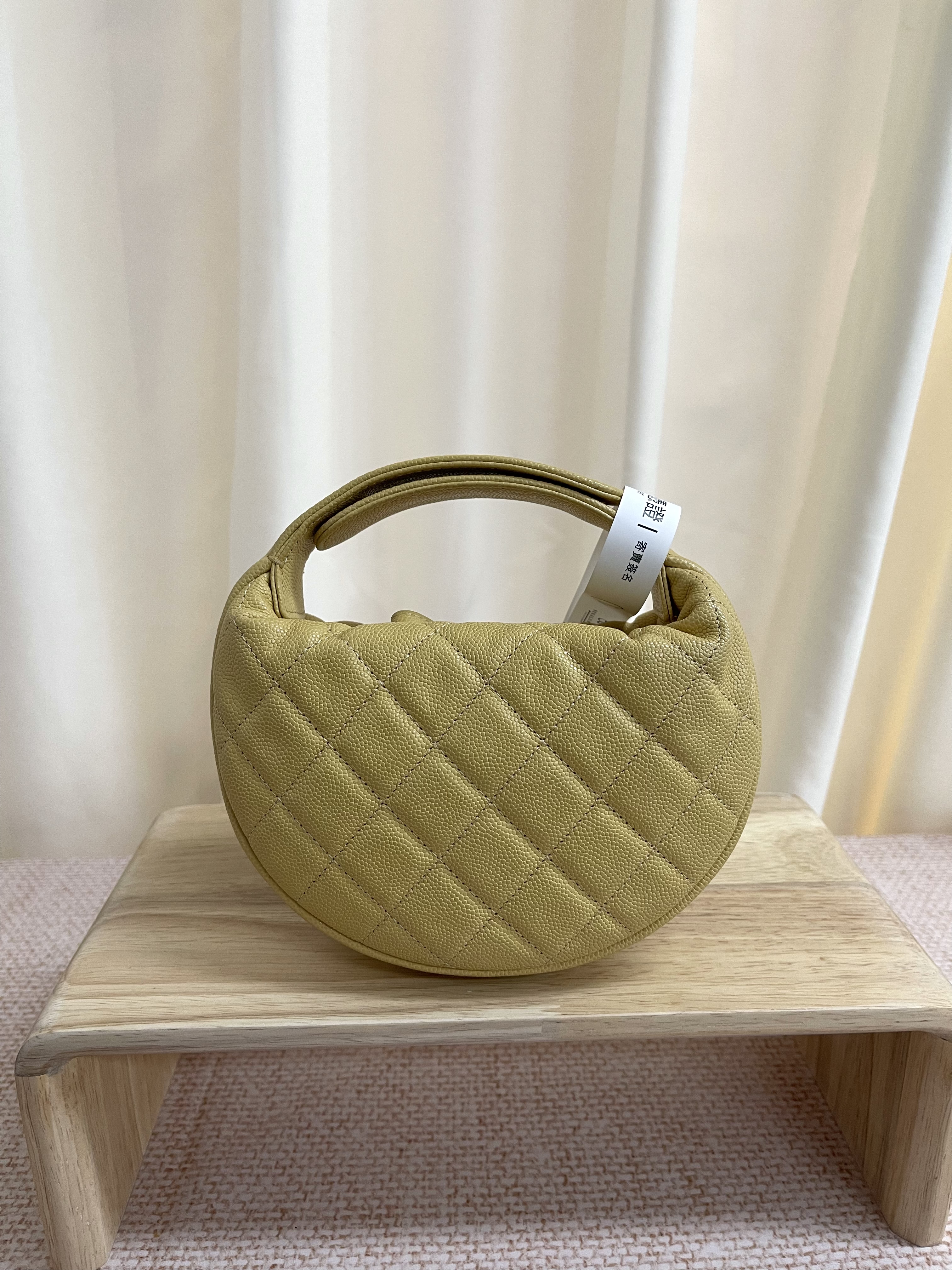 Pre-owned Chanel 23bag / Product Code: 26020702