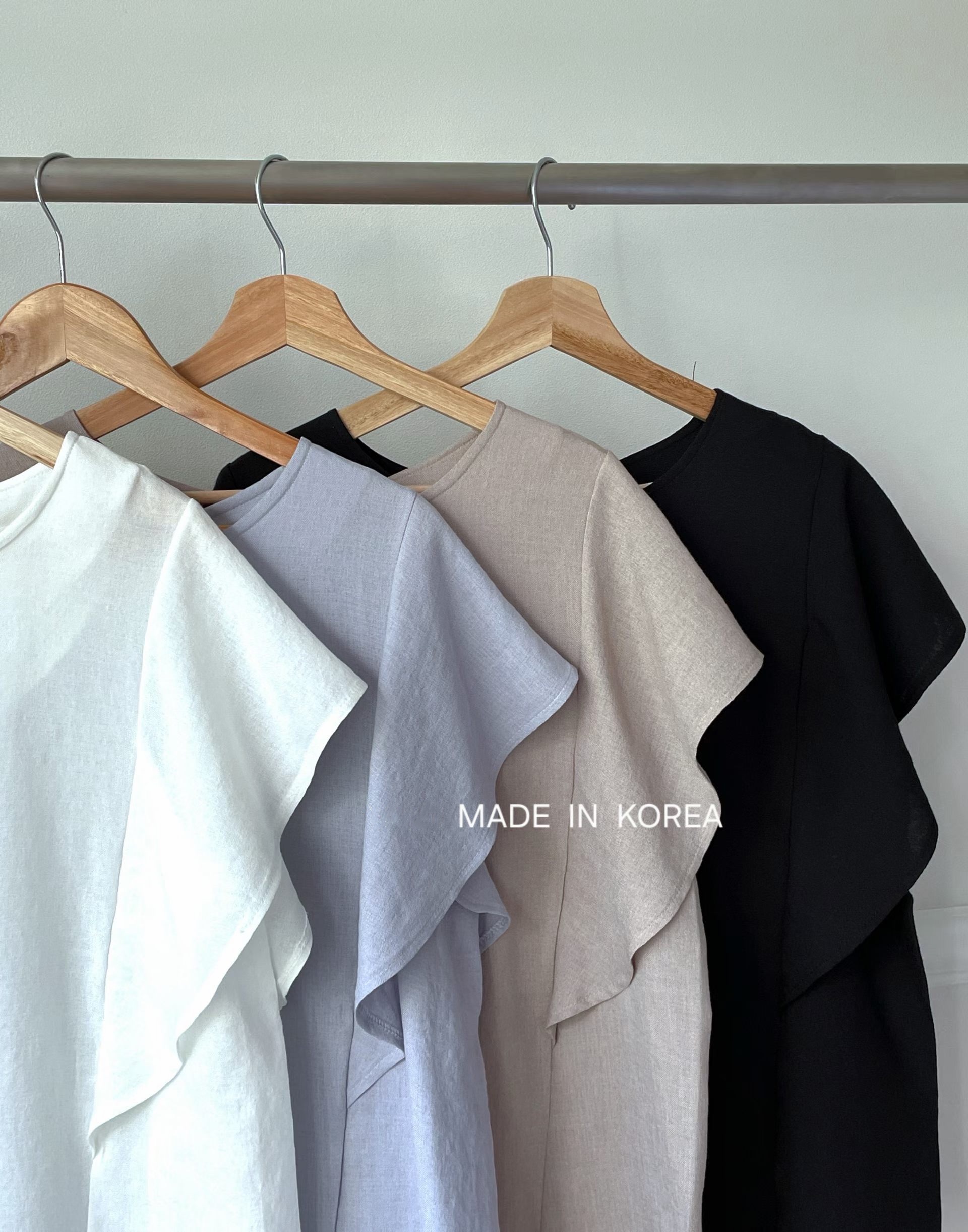 G6277 韓國🇰🇷ruffle後蝴蝶top