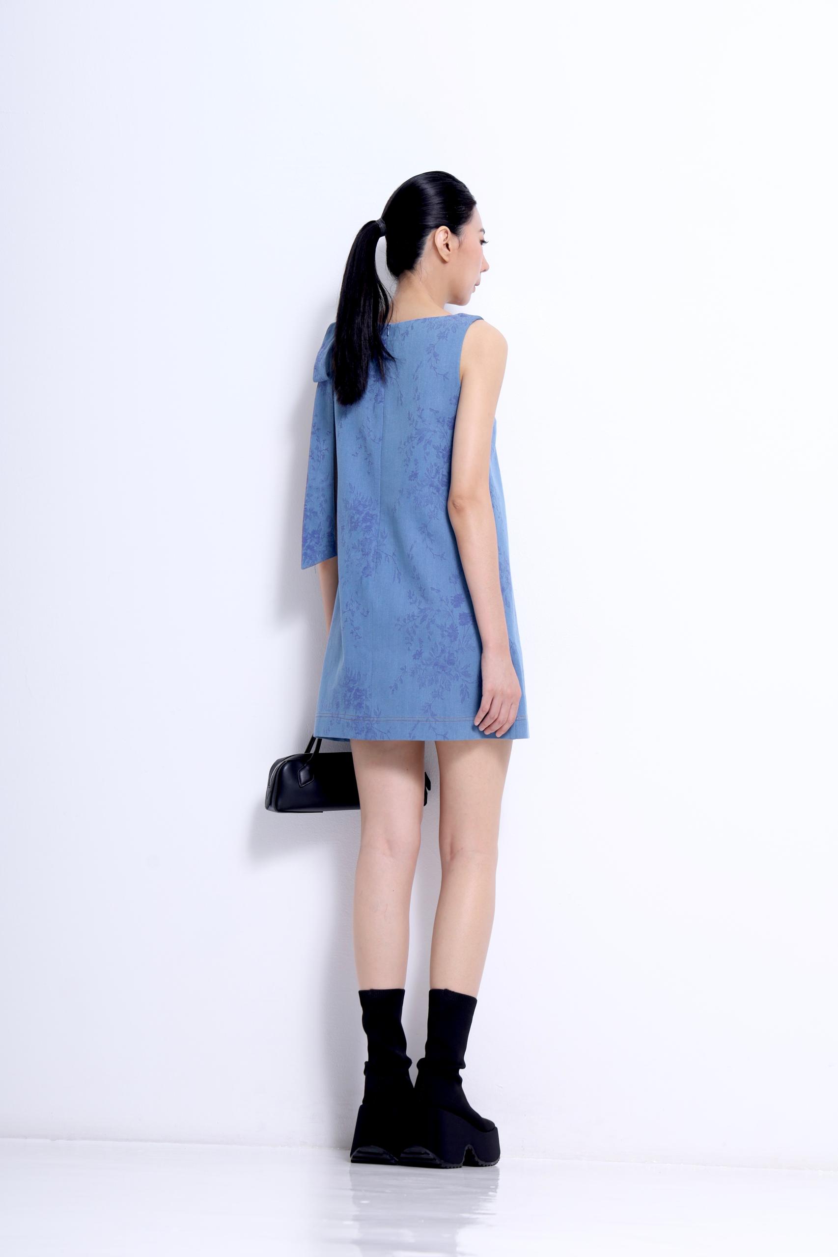 CD2156 SCATTERED FLOWER V-NECK DENIM DRESS