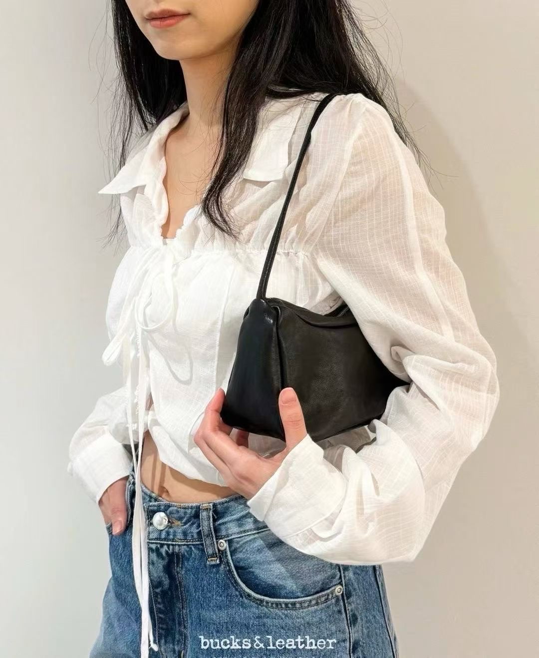 SHOULDER BAG 