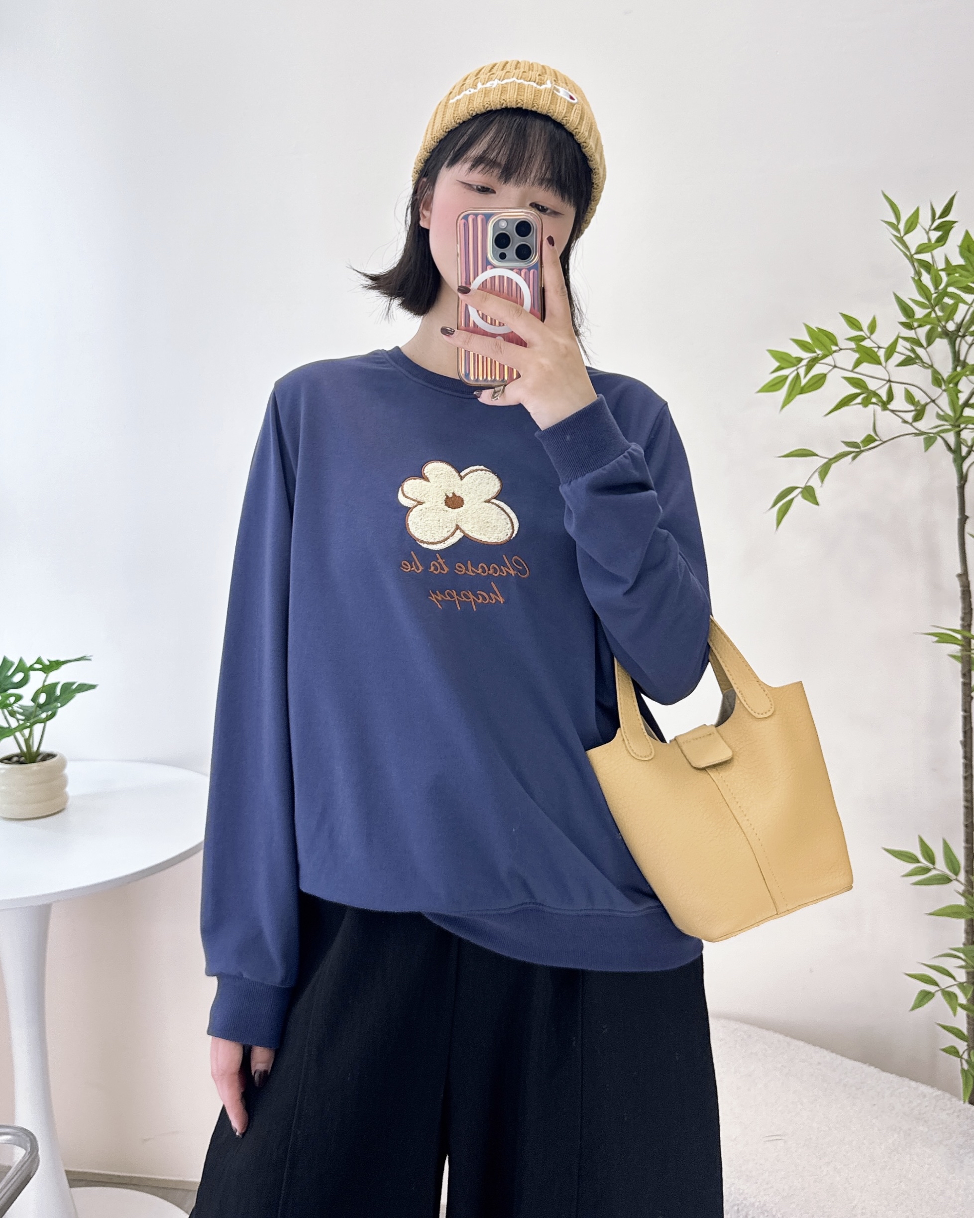 毛毛花花春秋薄衛衣 3色