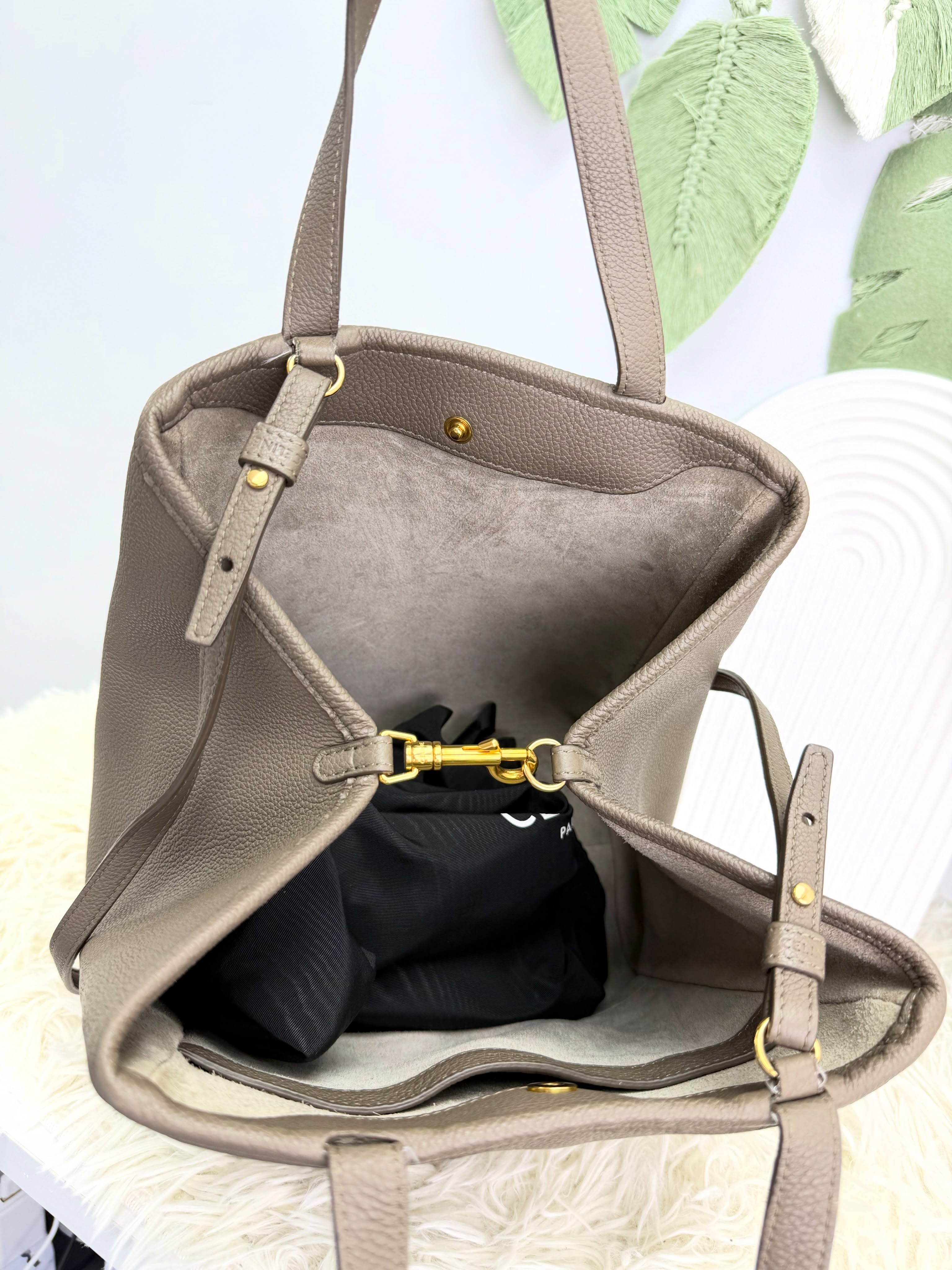 Celine👜 🛍️PRE OWNED 👜灰色cabas bag🩶