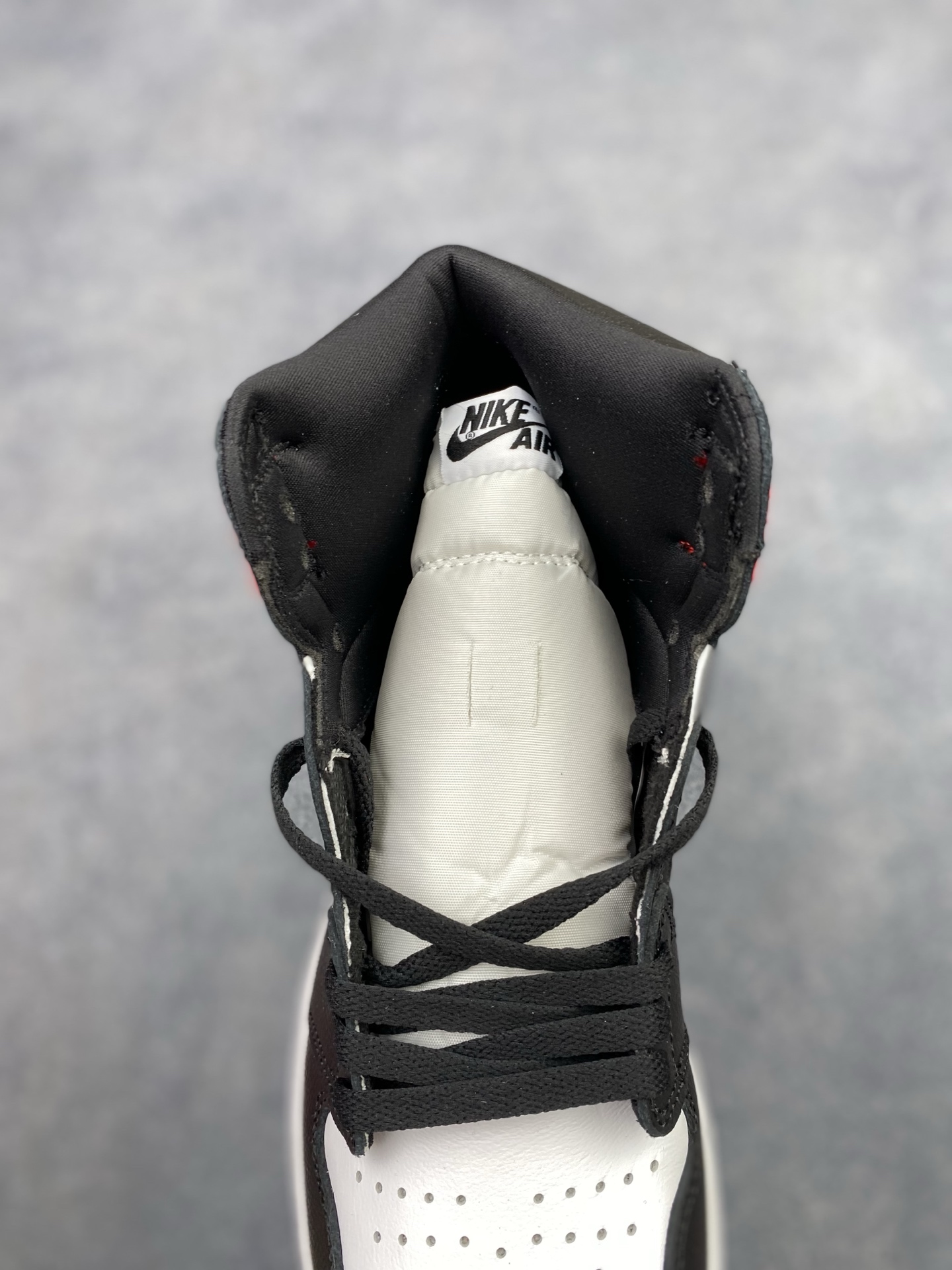 Nike Air Jordan 1 Retro High OG 