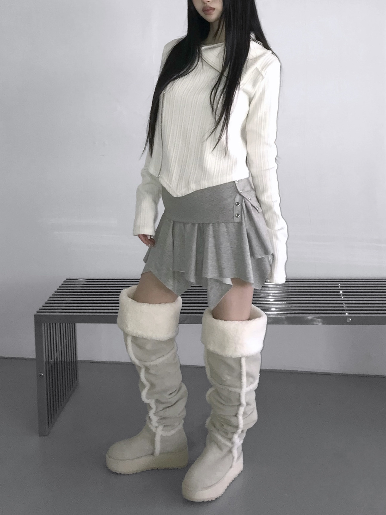 Snap Button Ruffle Mini Skirt