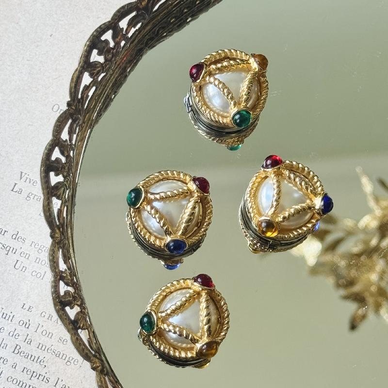 Vintage 1980s Nony New York Colourful Jewel Style Button Cover / Button Clip (MT2095)
