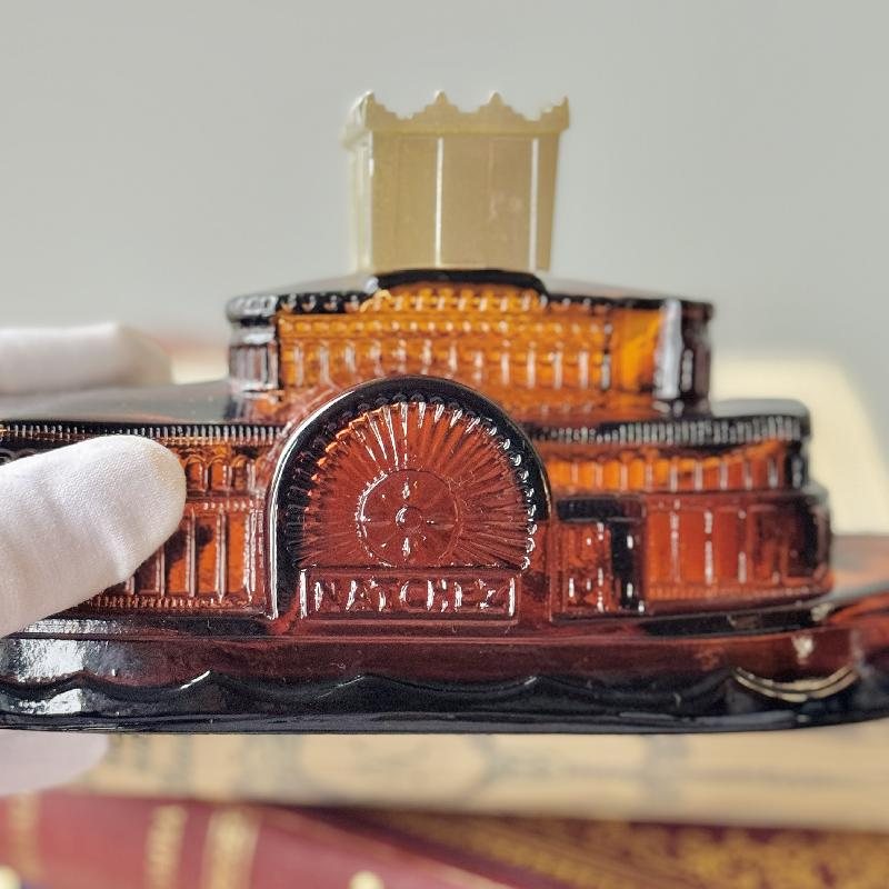 Avon Travel Series 1970s Side Wheeler boat perfume bottle - After Shave Cologne Bottle (MT2199)