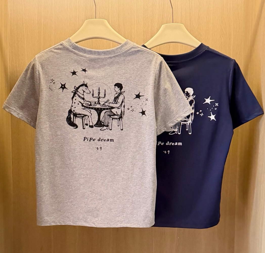 韓國🇰🇷 Low Classic 後背人馬晚宴印花短袖Tee
