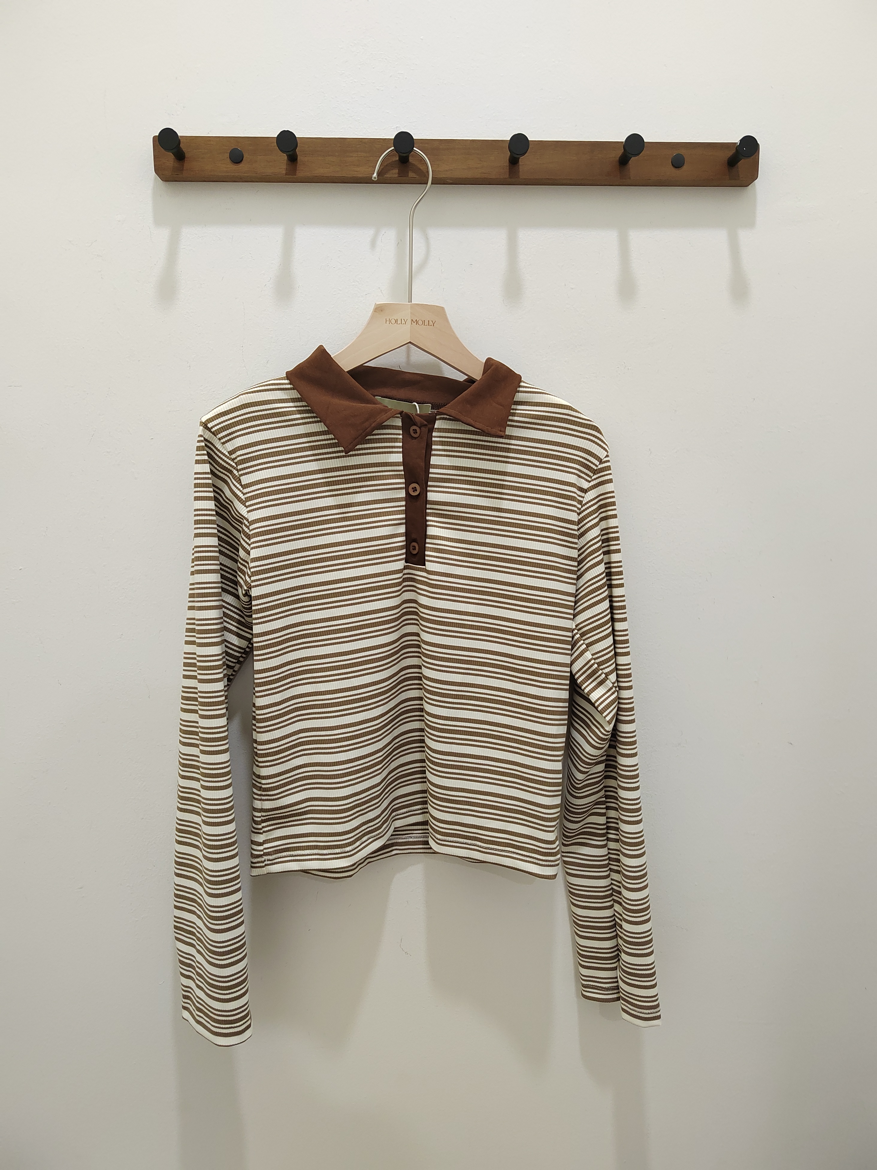 TP523线条短版长袖