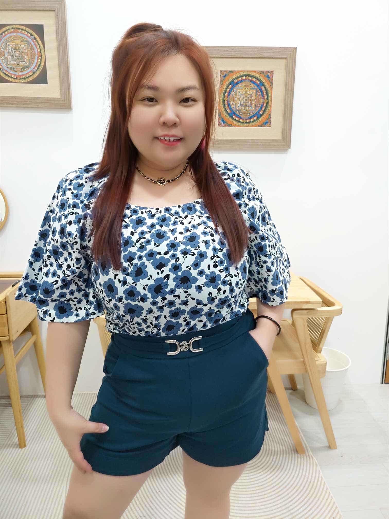 OTB15 BE#181607 花花喇叭袖上衣