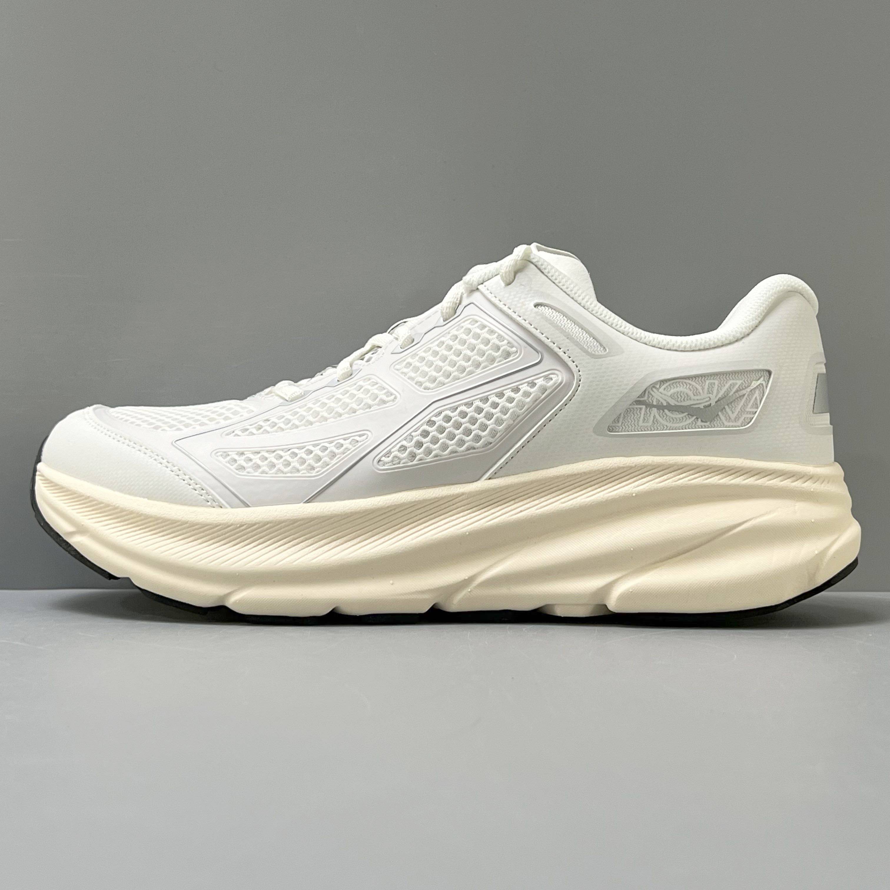 HOKA ONE ONE Clifton One9