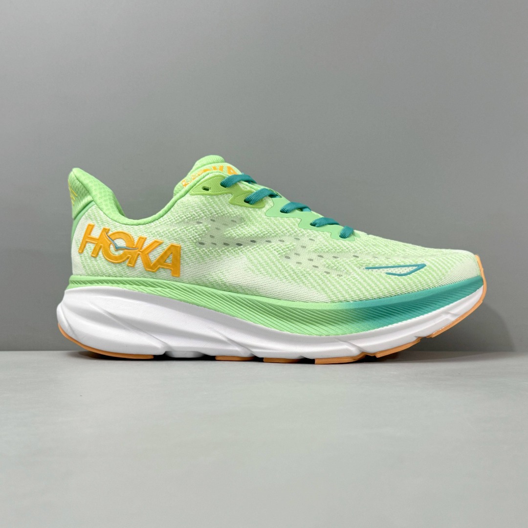 HOKA ONE ONE Clifton 9