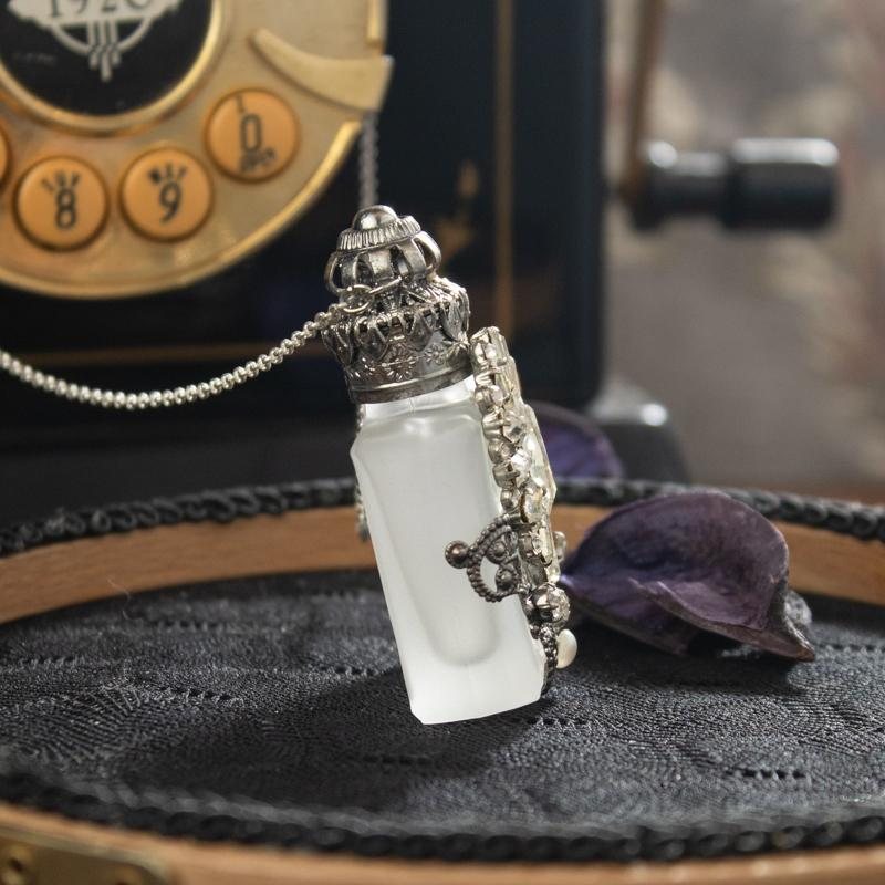 Vintage Elegant Art Nouveau Style White Frosted Purse Perfume Bottle/Necklace - Recomposed New Old Stock(MW148-5)