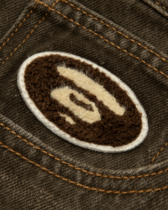 AAPE AAPEUNVS Moonface Embroidered Jeans (D653XAR)