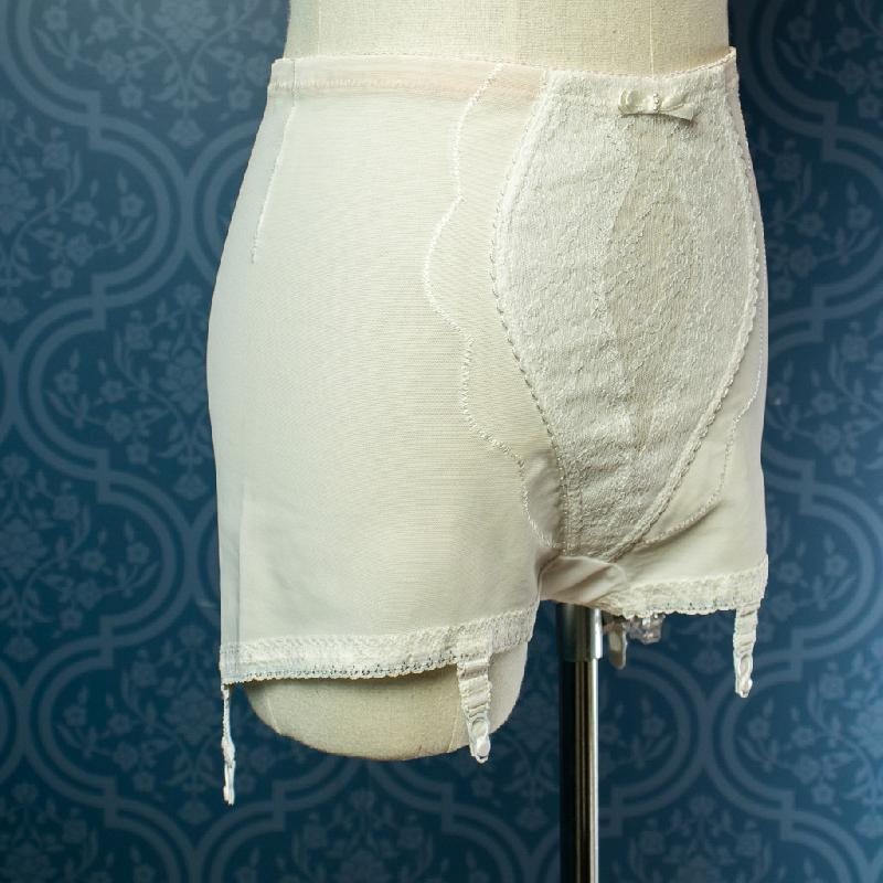 Vintage Amourette Lace Girdle with Garter / Elastic Waist Band- Approx Size S(FC147)