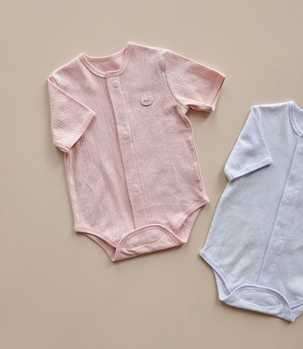 26S/S DTD一碰閉合磁扣系列🧲-清涼鏤空包屁衣