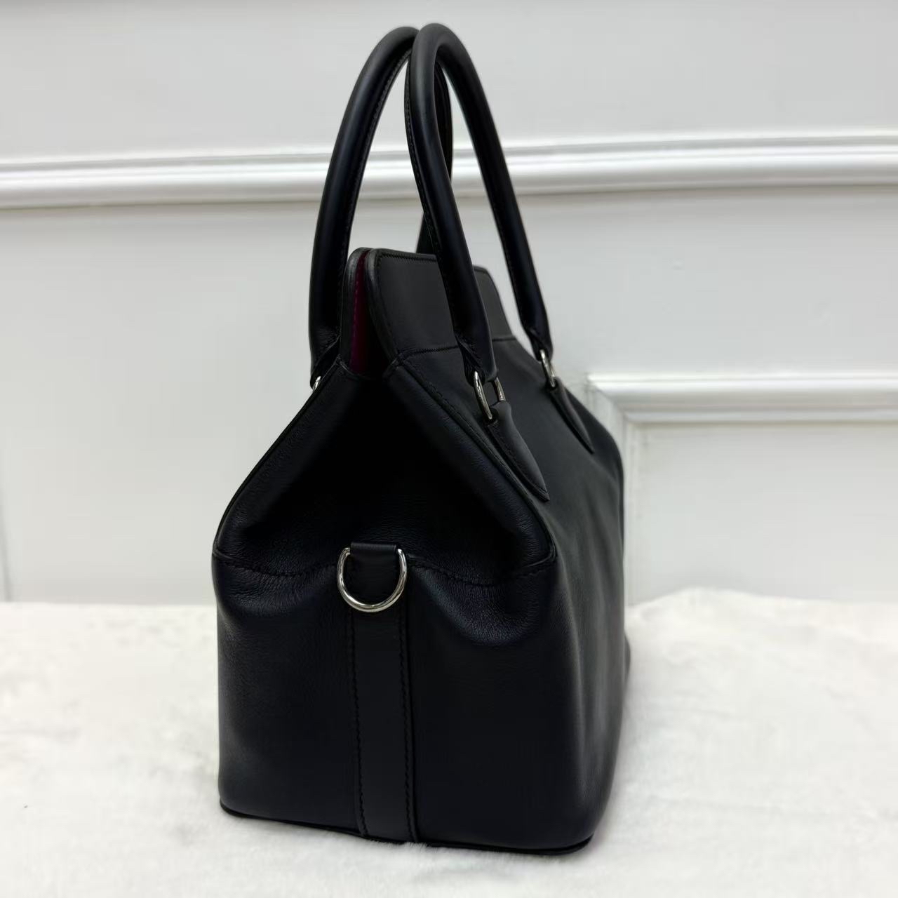 Hermes愛馬仕 牛奶盒子ToolBox20 肩帶款斜挎包