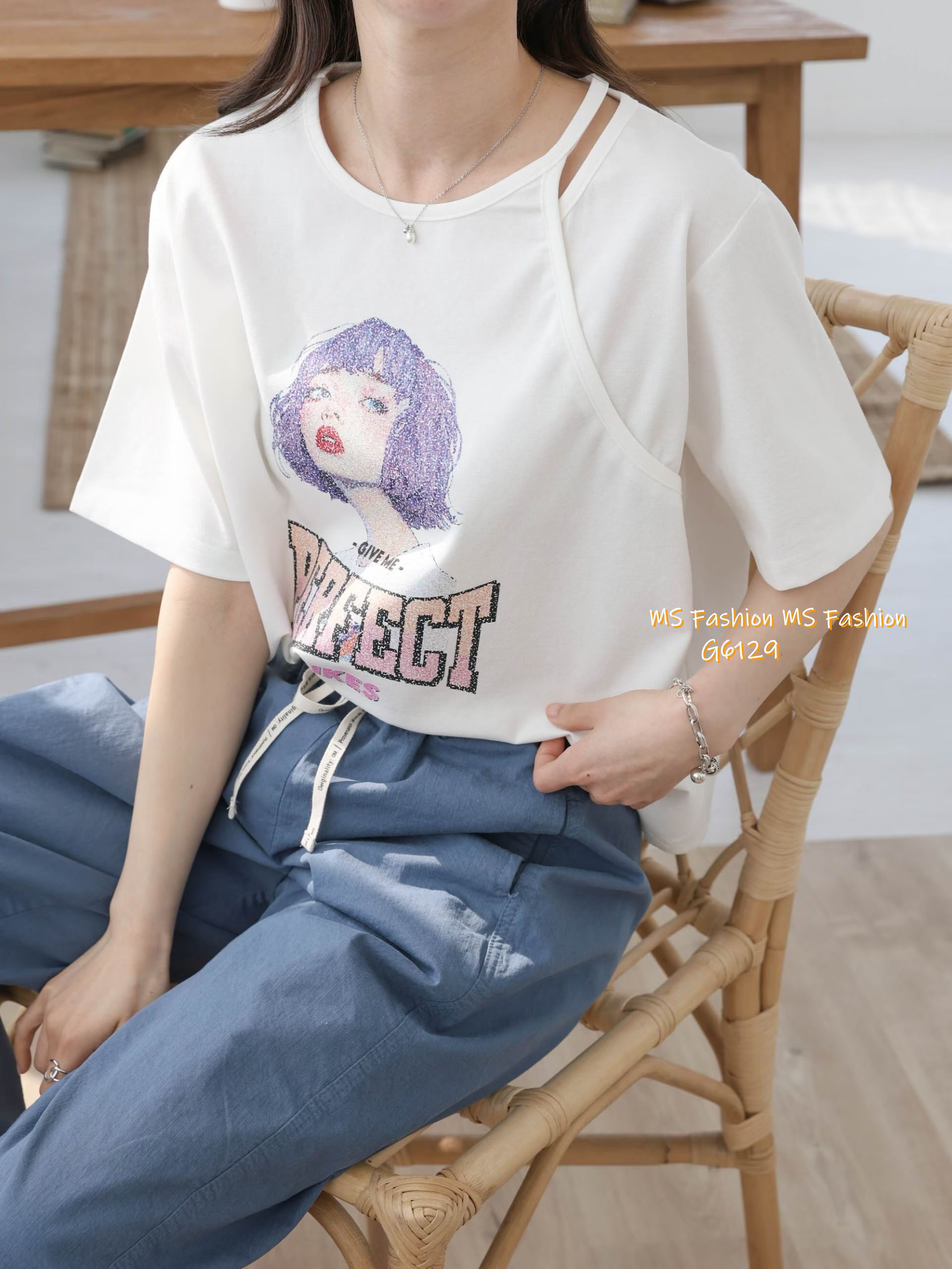 G6129 韓國🇰🇷型格小露肩女仔頭top