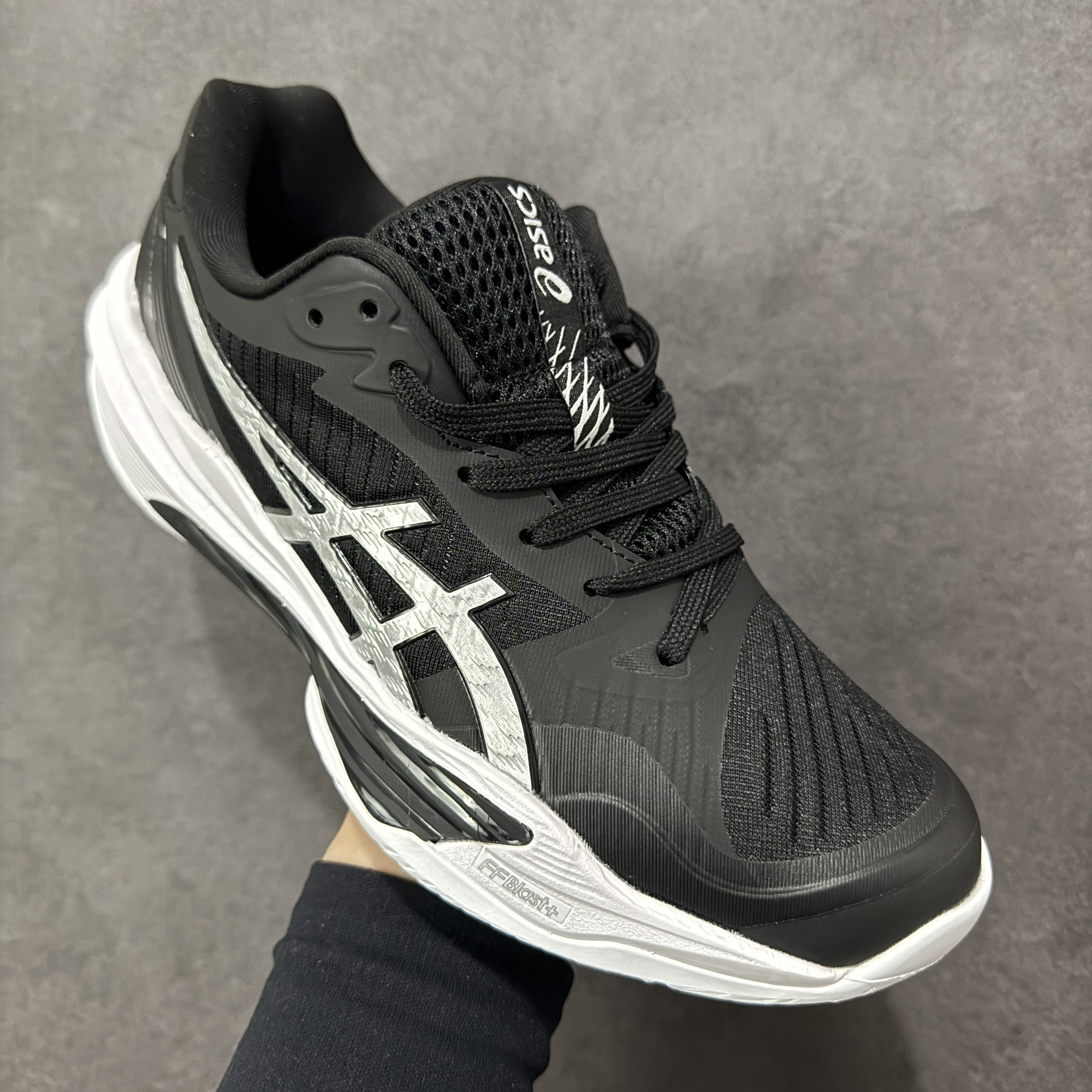 Asics Sky Elite FF 3 1051A080-001