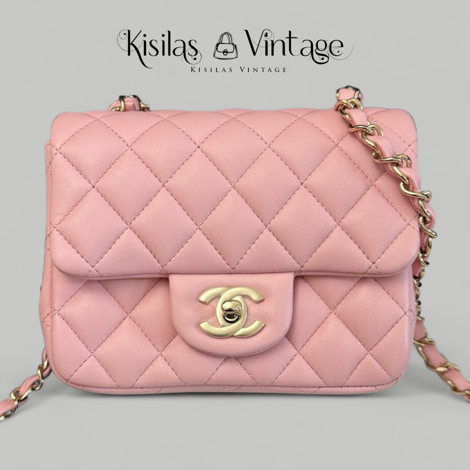 Chanel Lambskin  square 櫻花粉金扣