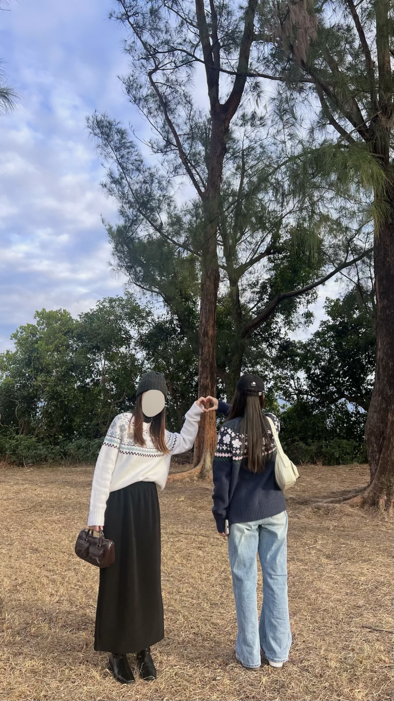 氛圍感圖騰冷衫 現貨