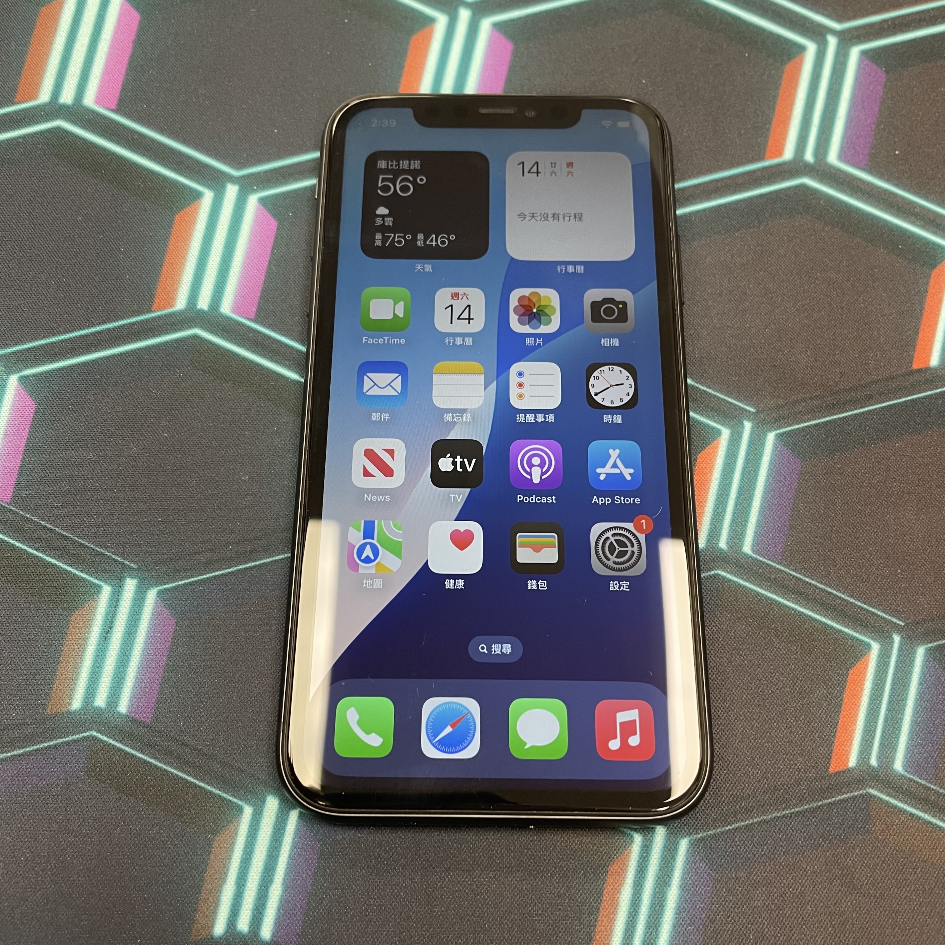 *6135 11 完美機 64GB 電75 黑色 black