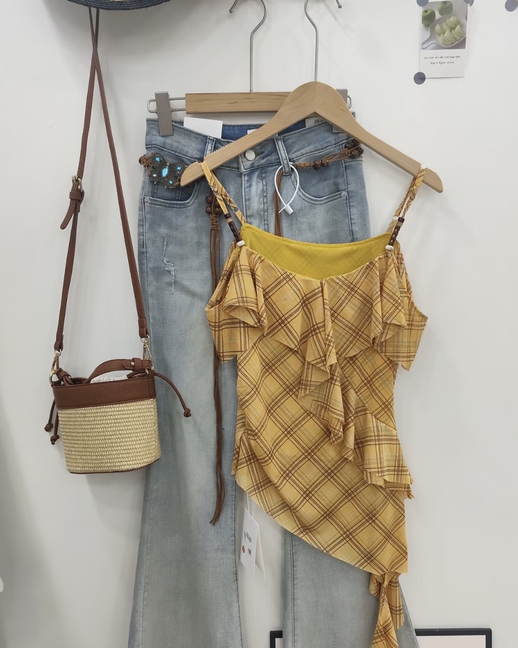 TP477法式荷叶边上衣