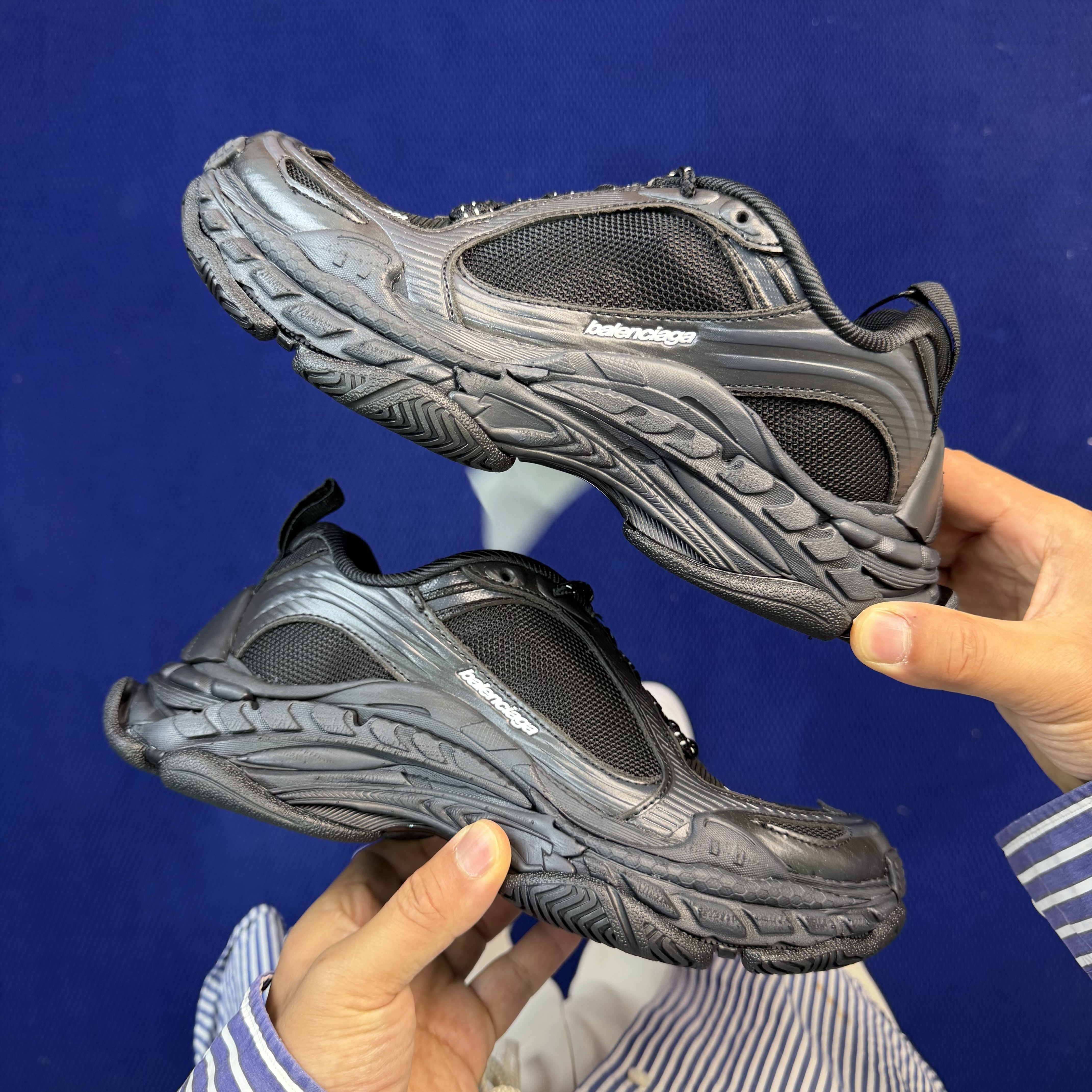 Balenciaga Triple S.2 