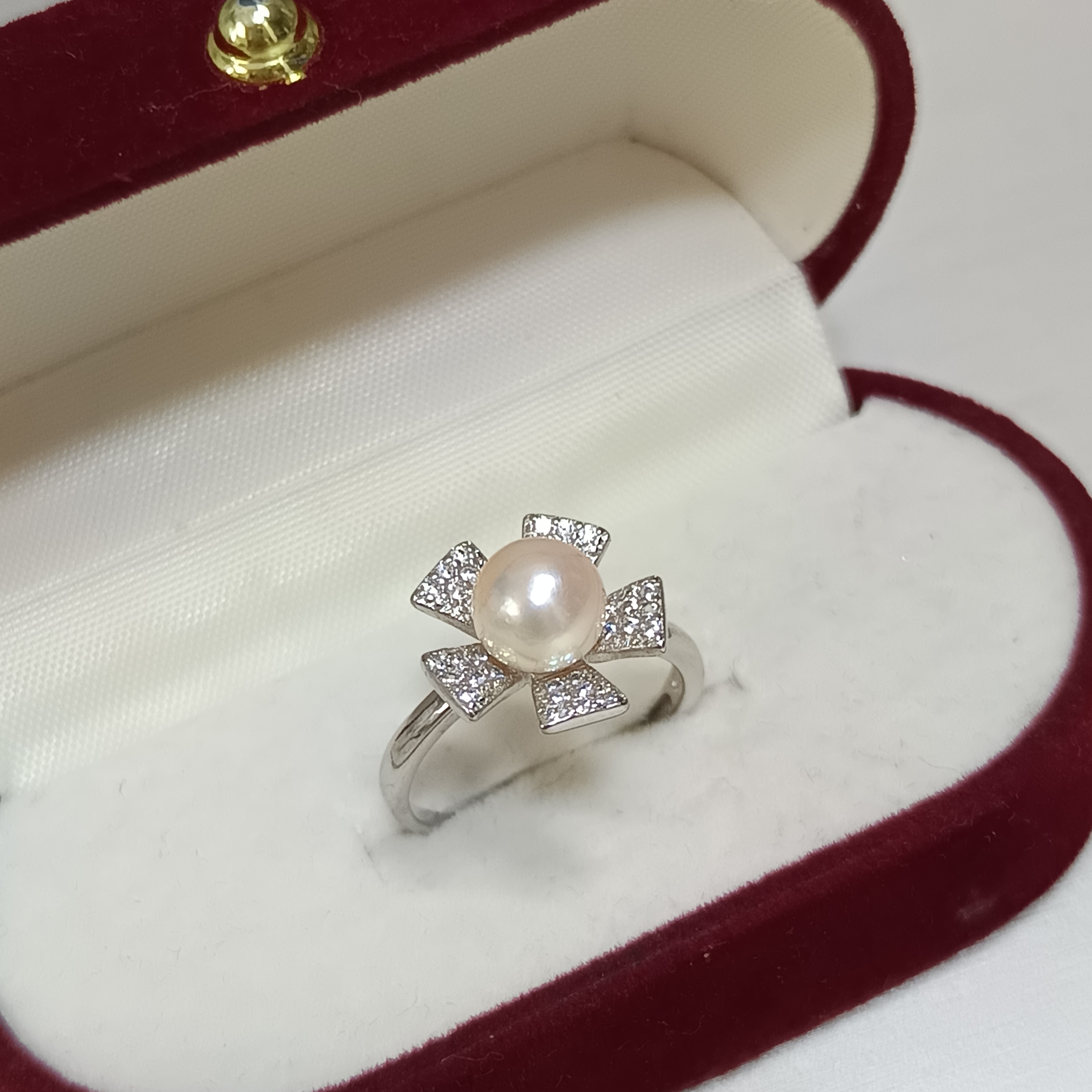 特價品‼️近正圓極強光日本akoya櫻花粉海水珍珠925銀開口戒指