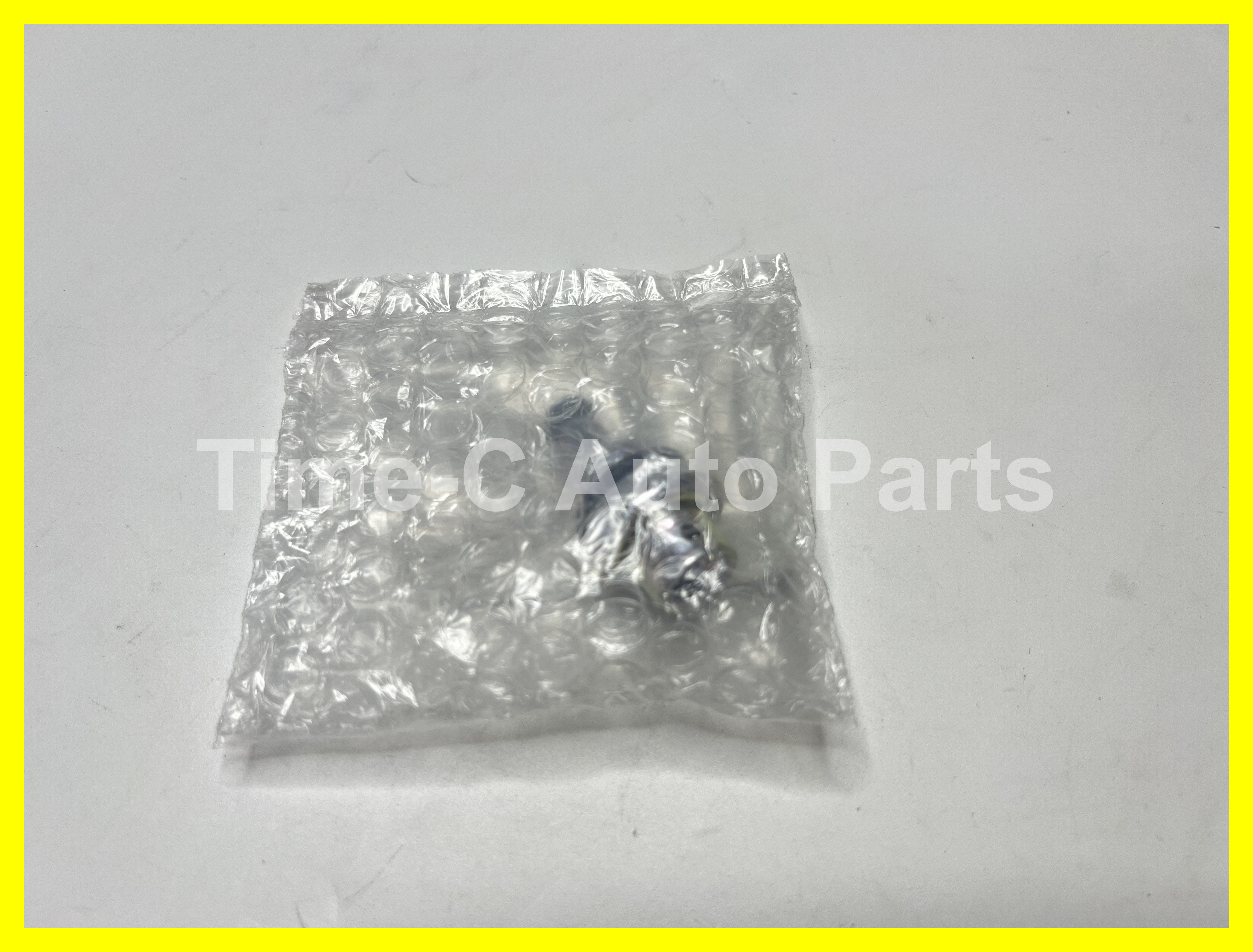 燃油噴射壓力調節器 L3M8-13-280 - Mazda CX-7