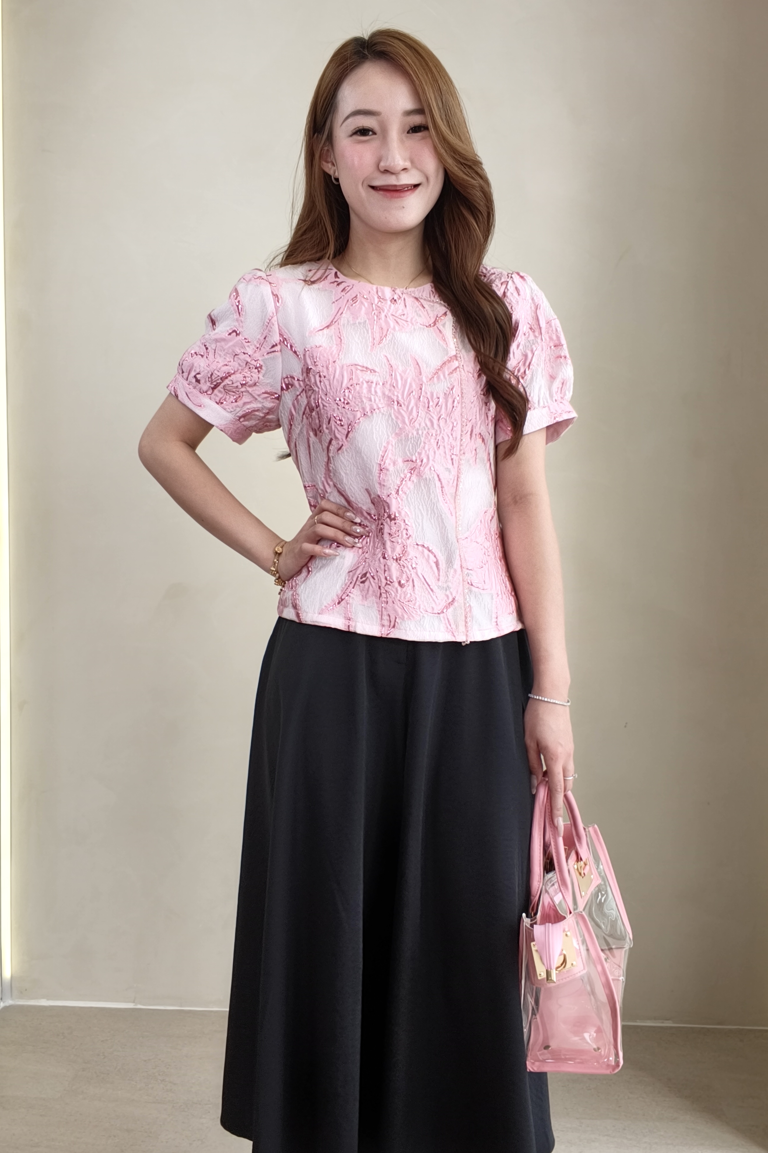 210660 Floral Textured Top