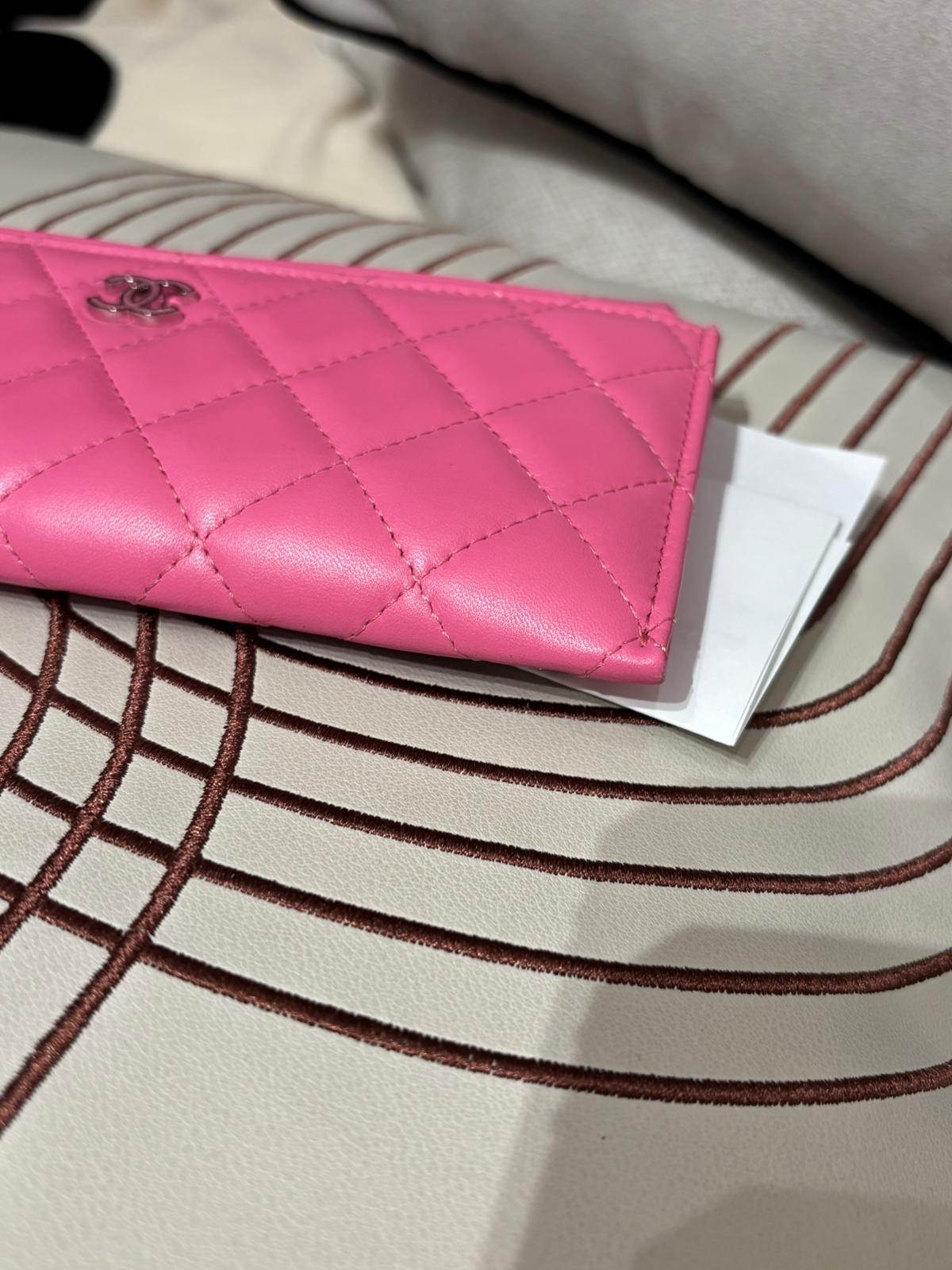 Chanel zip pouch A81462, 100%Authentic ,98%new ✅ 收據✅27card   