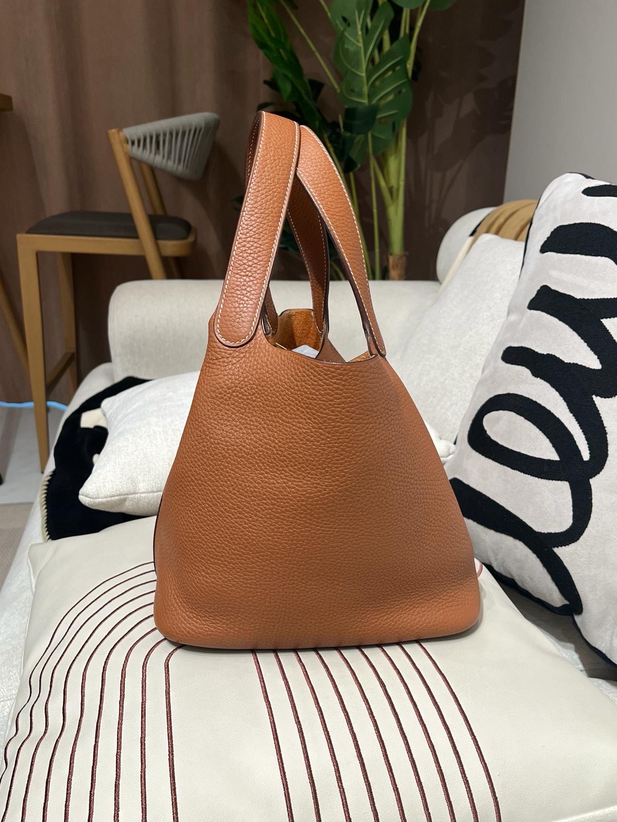 Hermes Picotin 22 Stamp D Gold/Gold 100%Authentic, 98%New ✅Key Lock✅Dust bag
