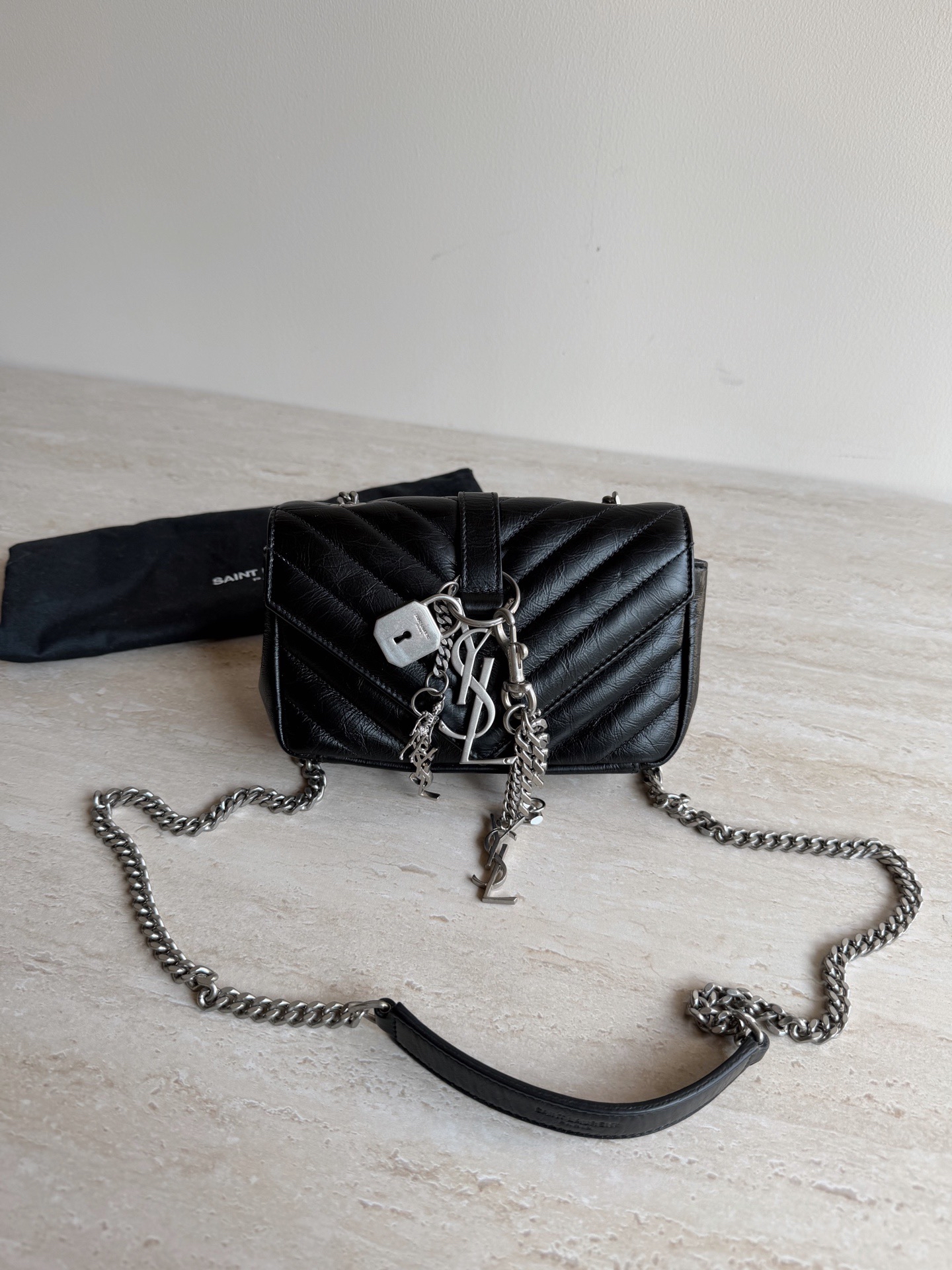 【預訂貨品】YSL黑色mini郵差包