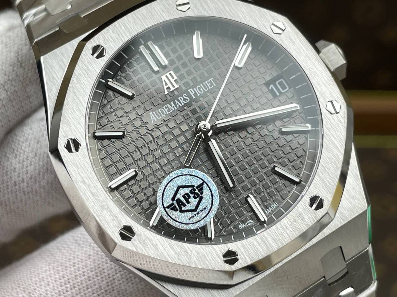 爱彼皇家橡树系列自动机械男士腕表