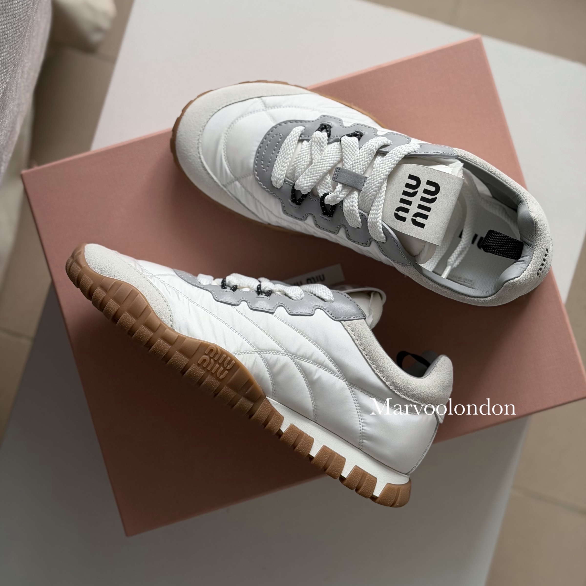 限時優惠✨訂貨🍒MIUMIU TYRE sneaker  補碼！Size 35.5-40/41