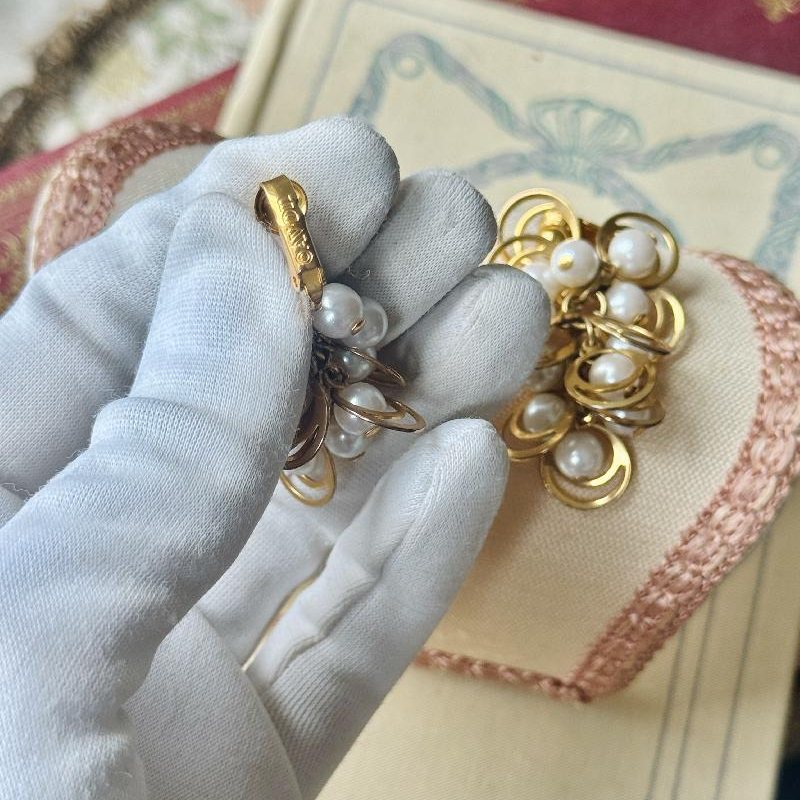 Vintage C.a. 1980s Avon Pearl Chandelier Drops Cluster Clip Earrings(MT2426)