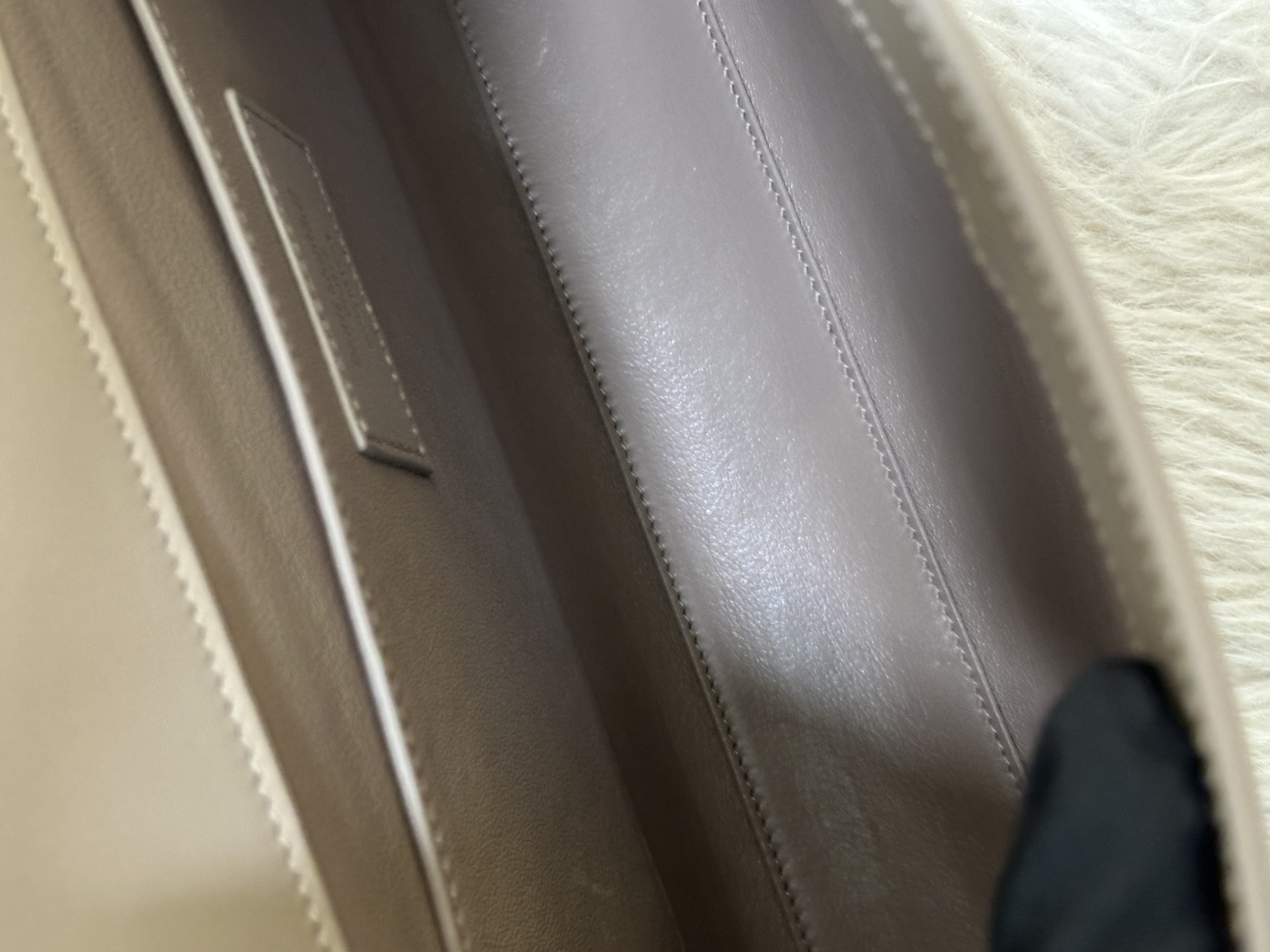 Pre-Owend YSL Manhattan Box / Product Code: 26022420