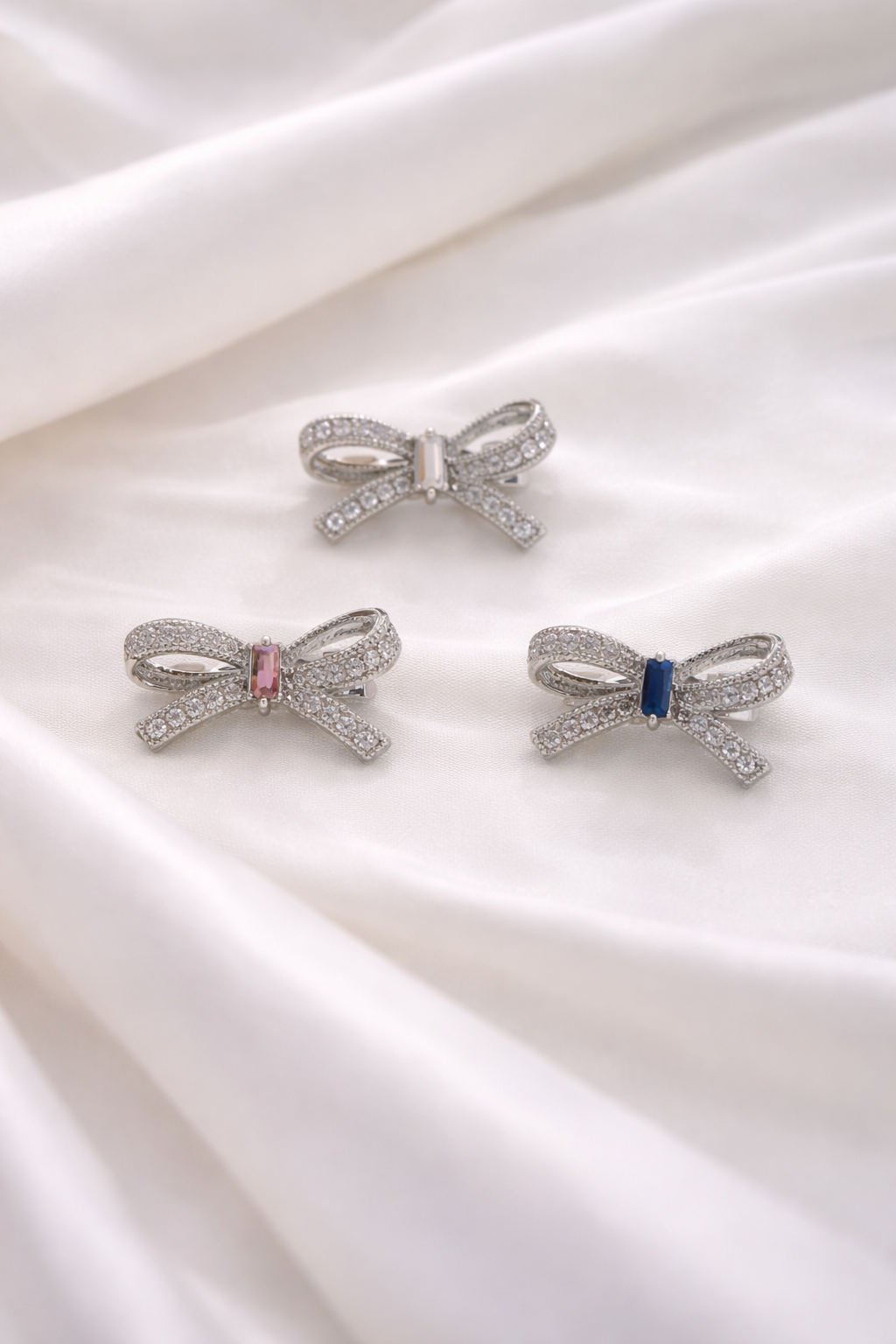 Swarovski Glittering Ribbon Brooch