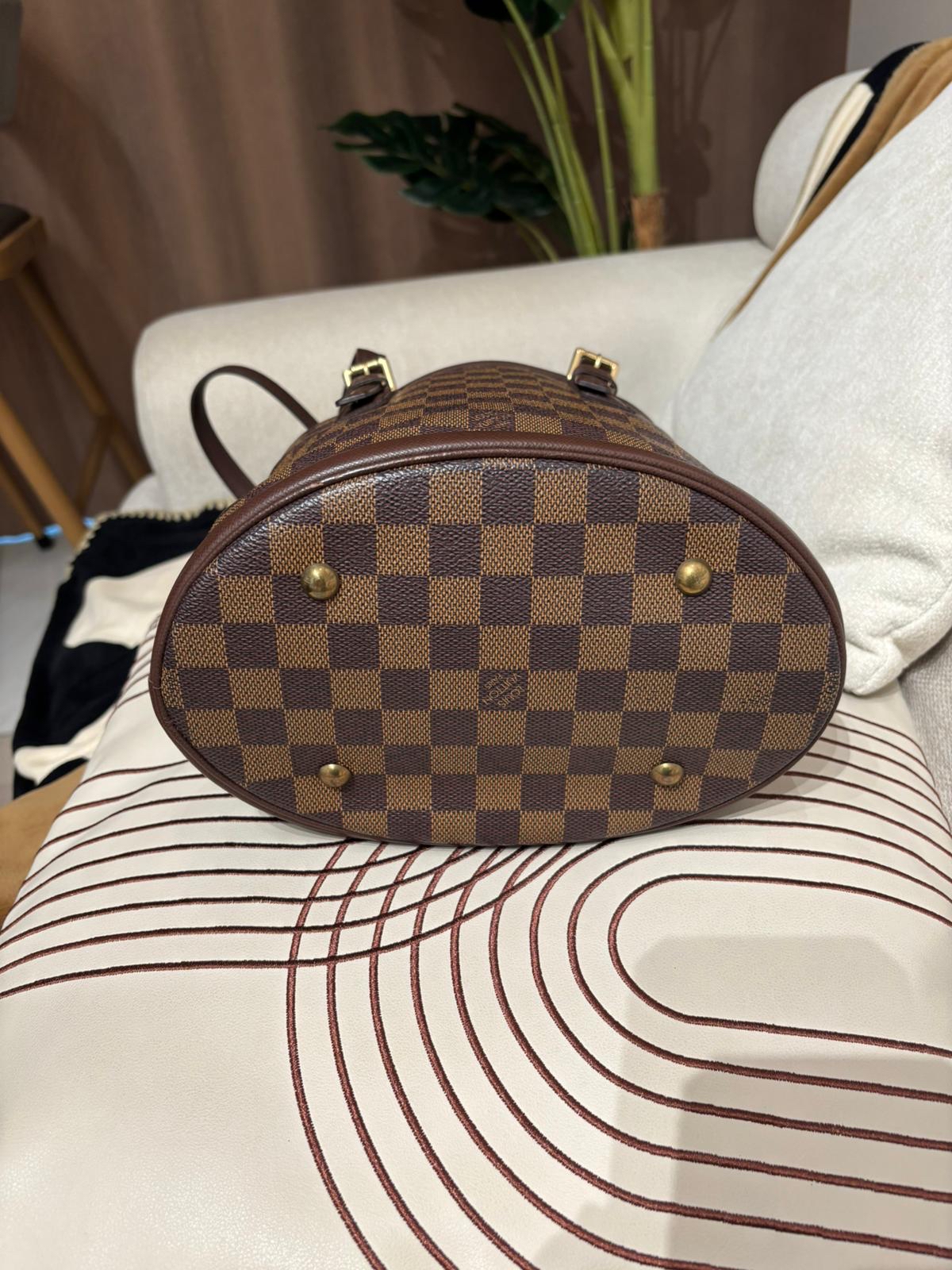 Lv petite bucket bag 100%Authentic,95%new✅dust bag