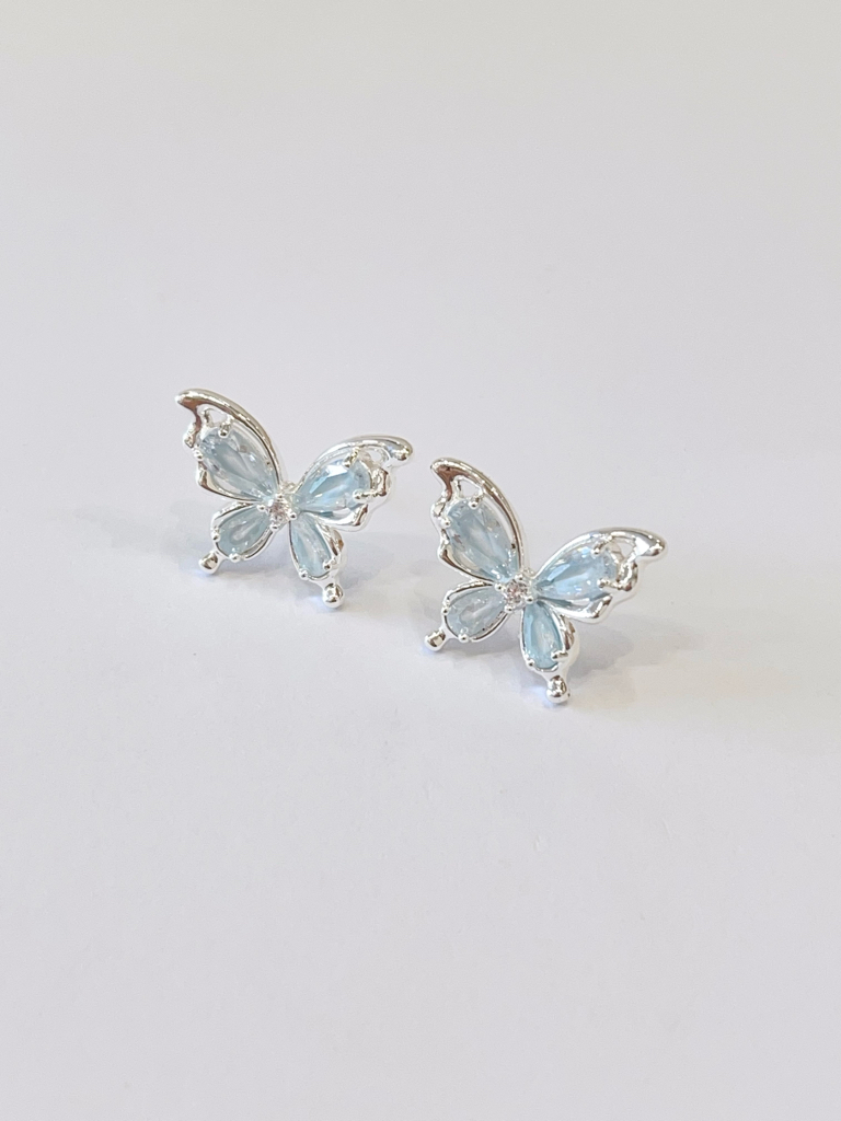 时尚甜美灵动蝴蝶耳环