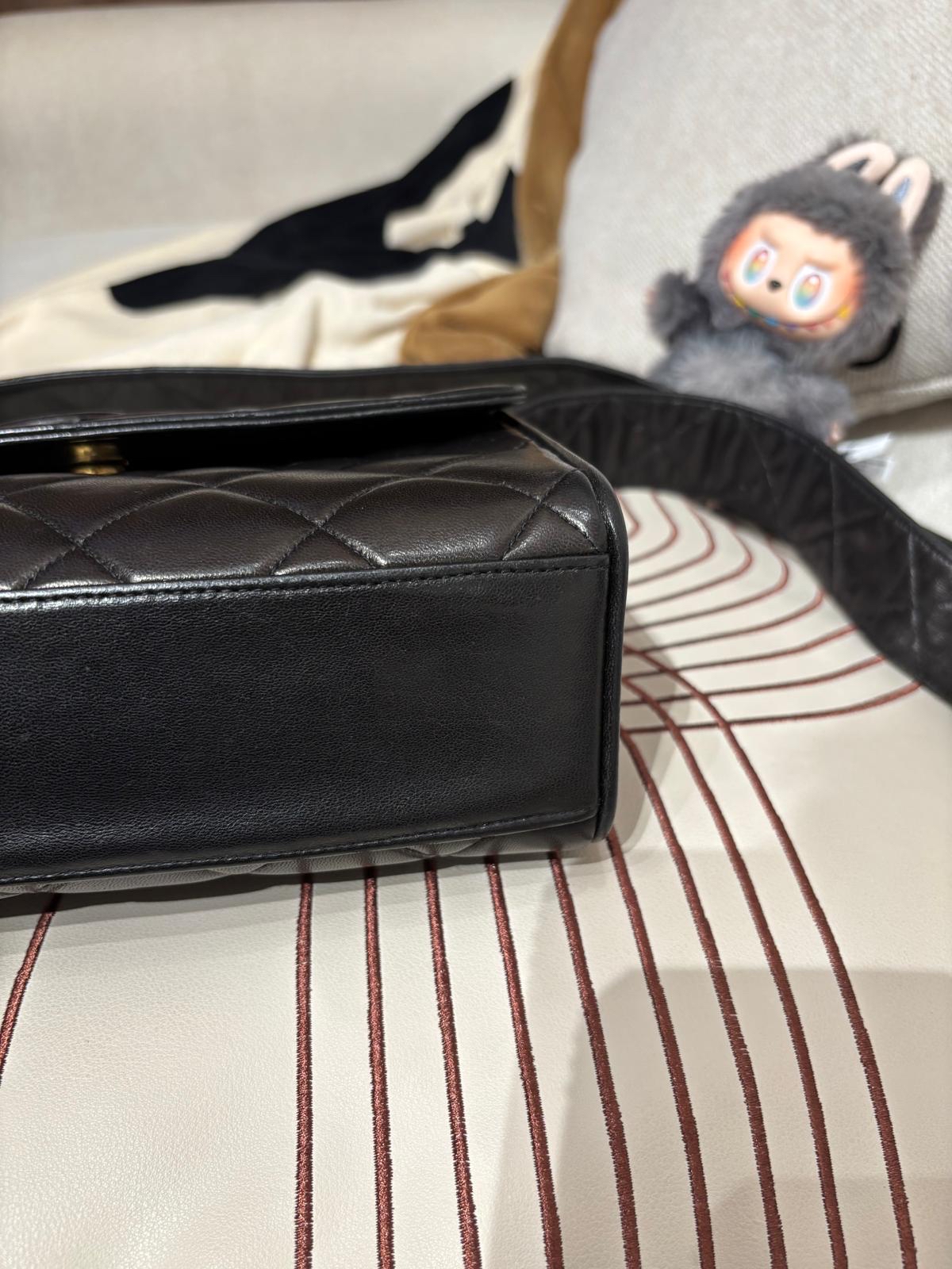 Chanel vintage so black Shoulder bag 100%Authentic ,88%new✅card